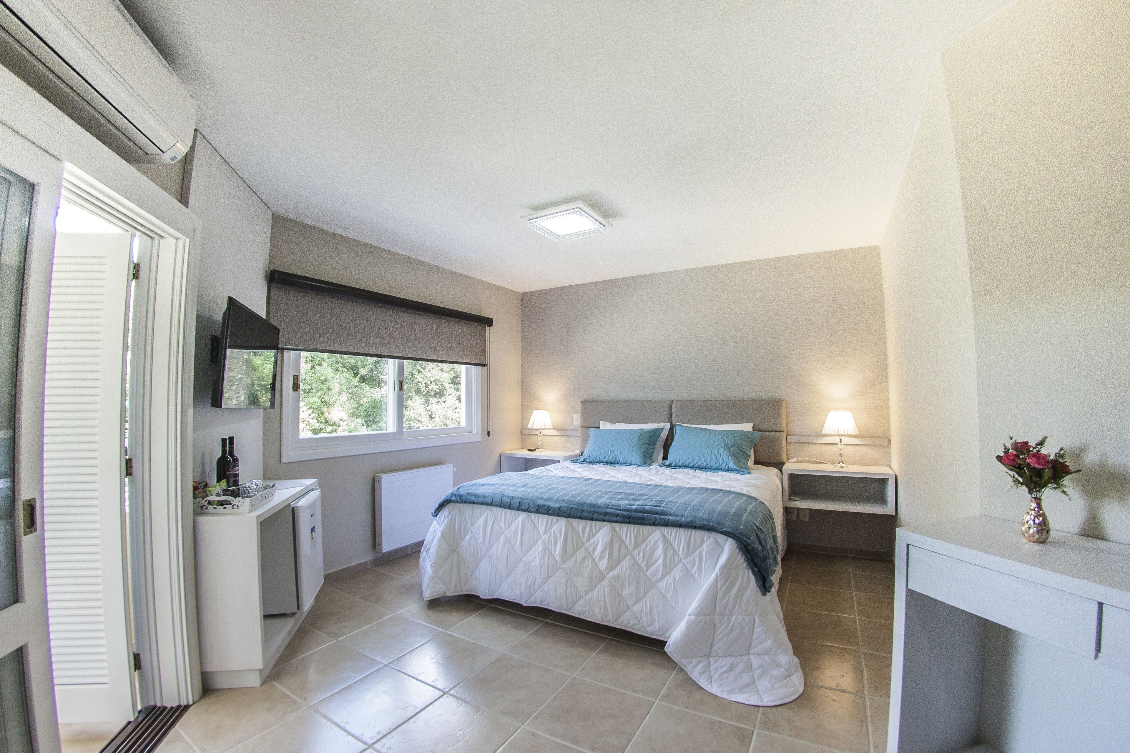 Hotel Pousada Pinheiros Do Caracol