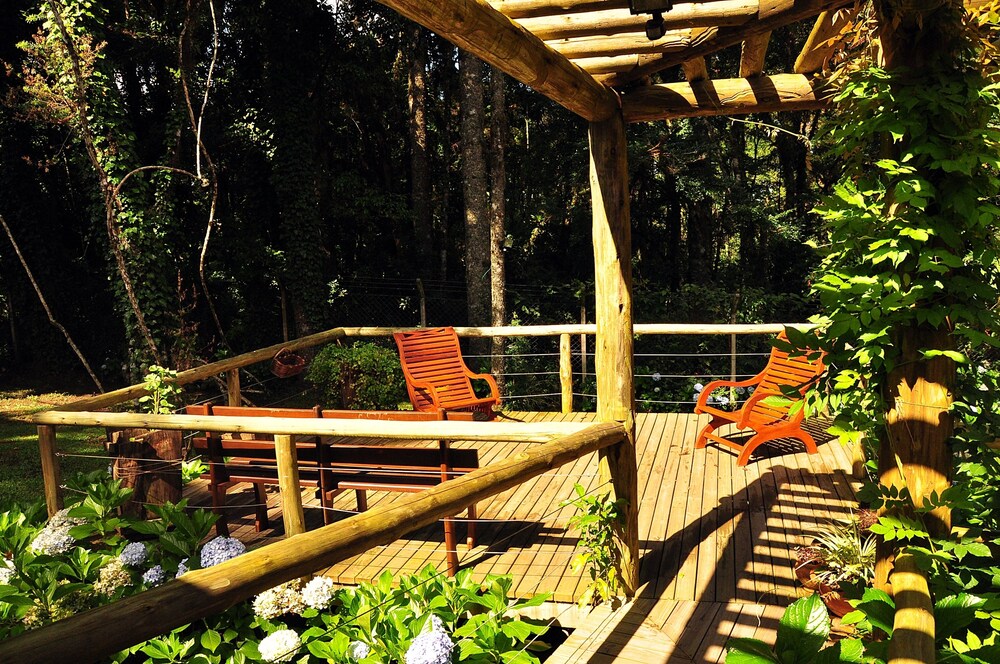 Pousada Pinhão e Poesia