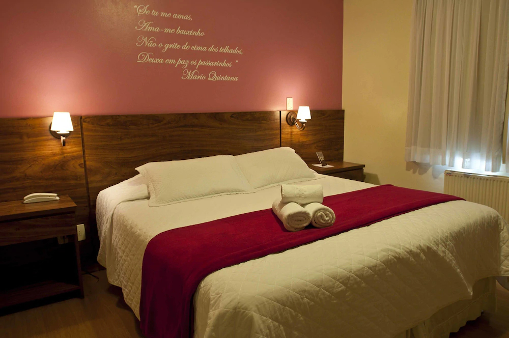 Pousada Pinhão e Poesia