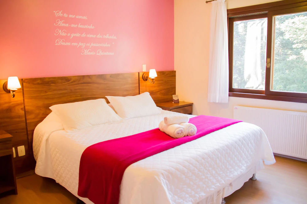 Pousada Pinhão e Poesia