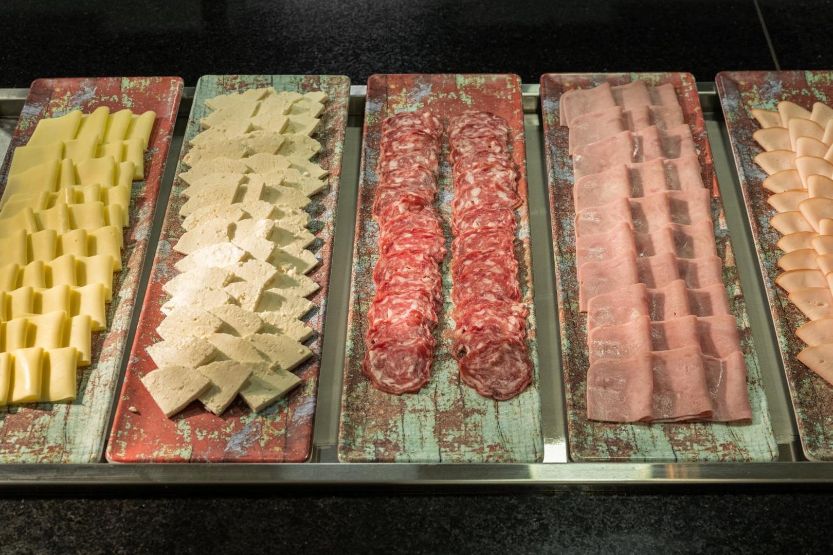 Hotel Intercity Canoas