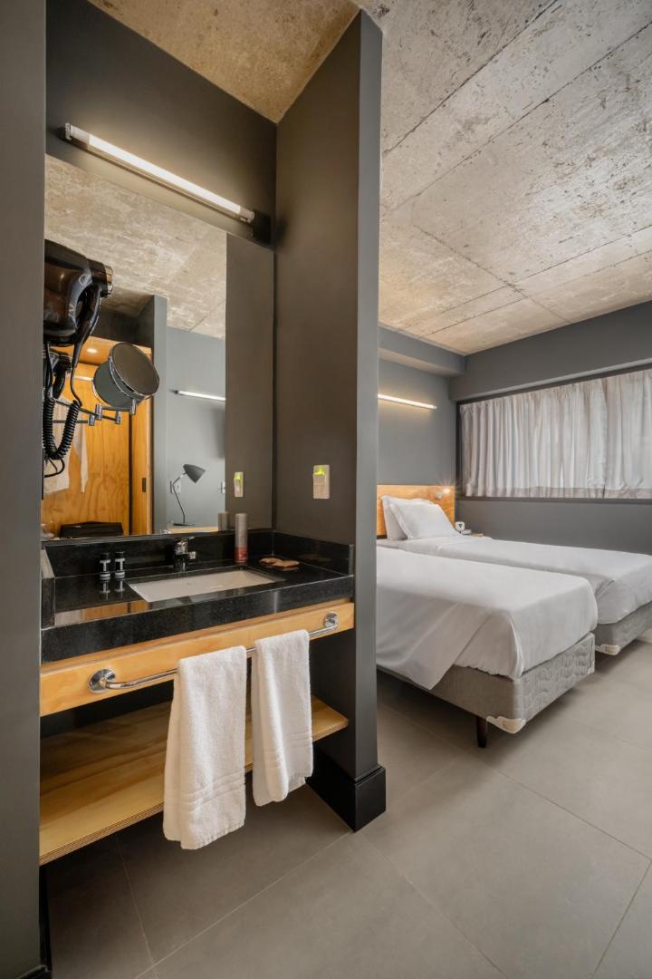 Hotel Intercity Canoas