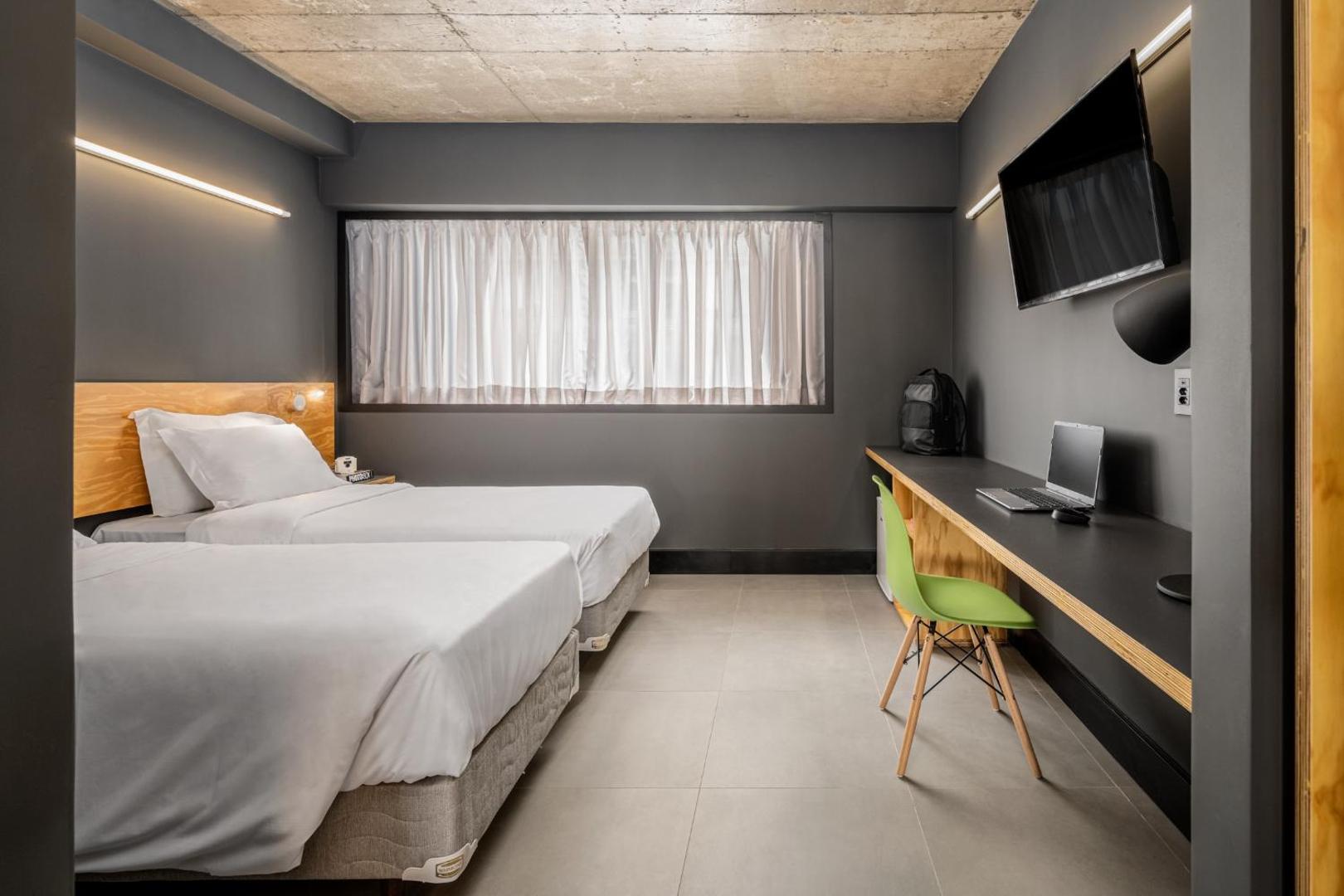 Hotel Intercity Canoas