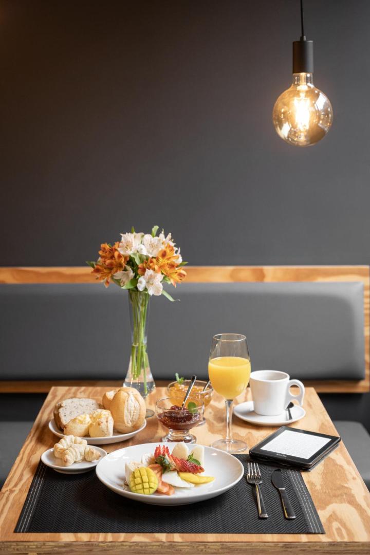 Hotel Intercity Canoas