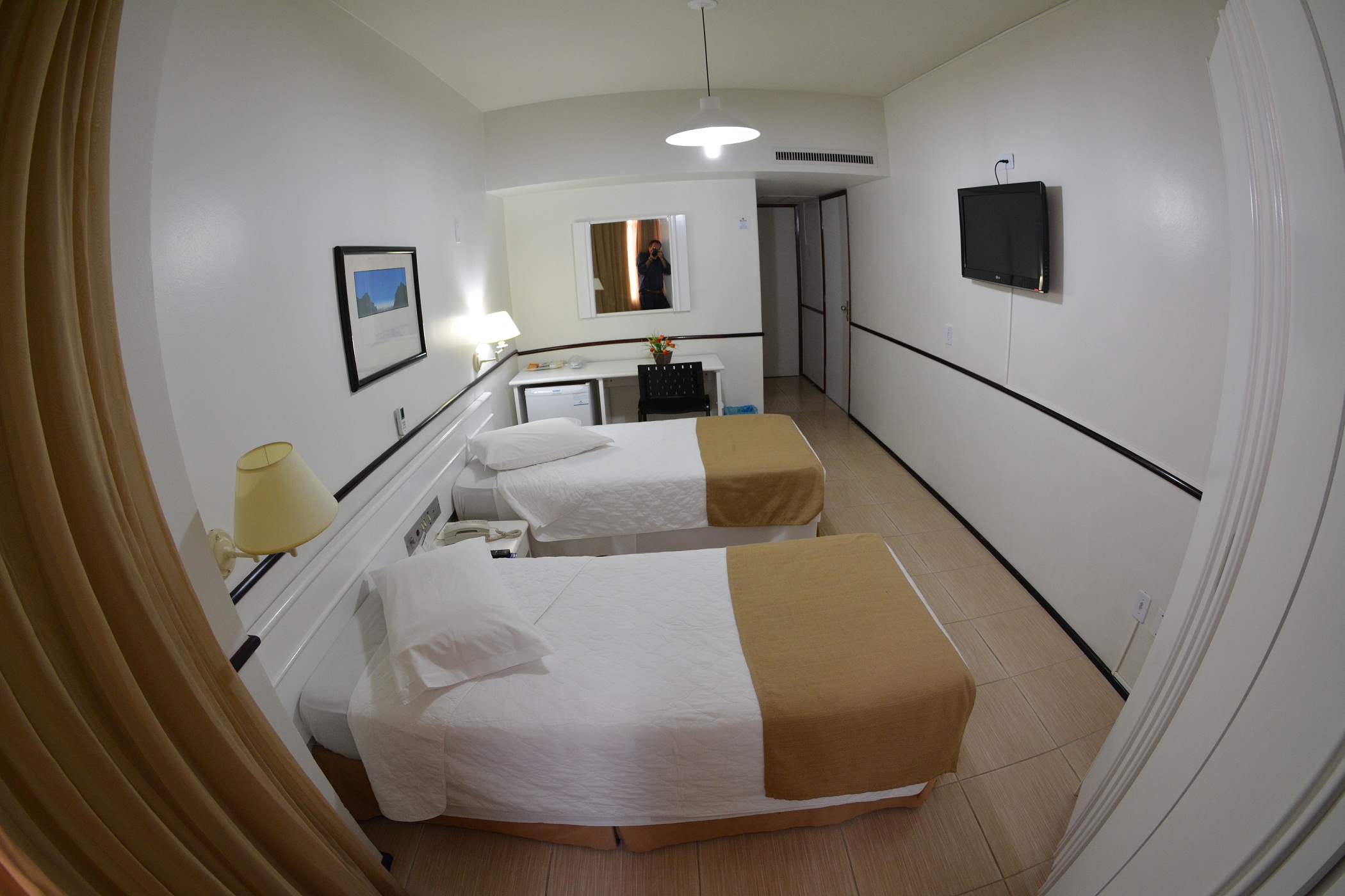 Harbor Querência Hotel