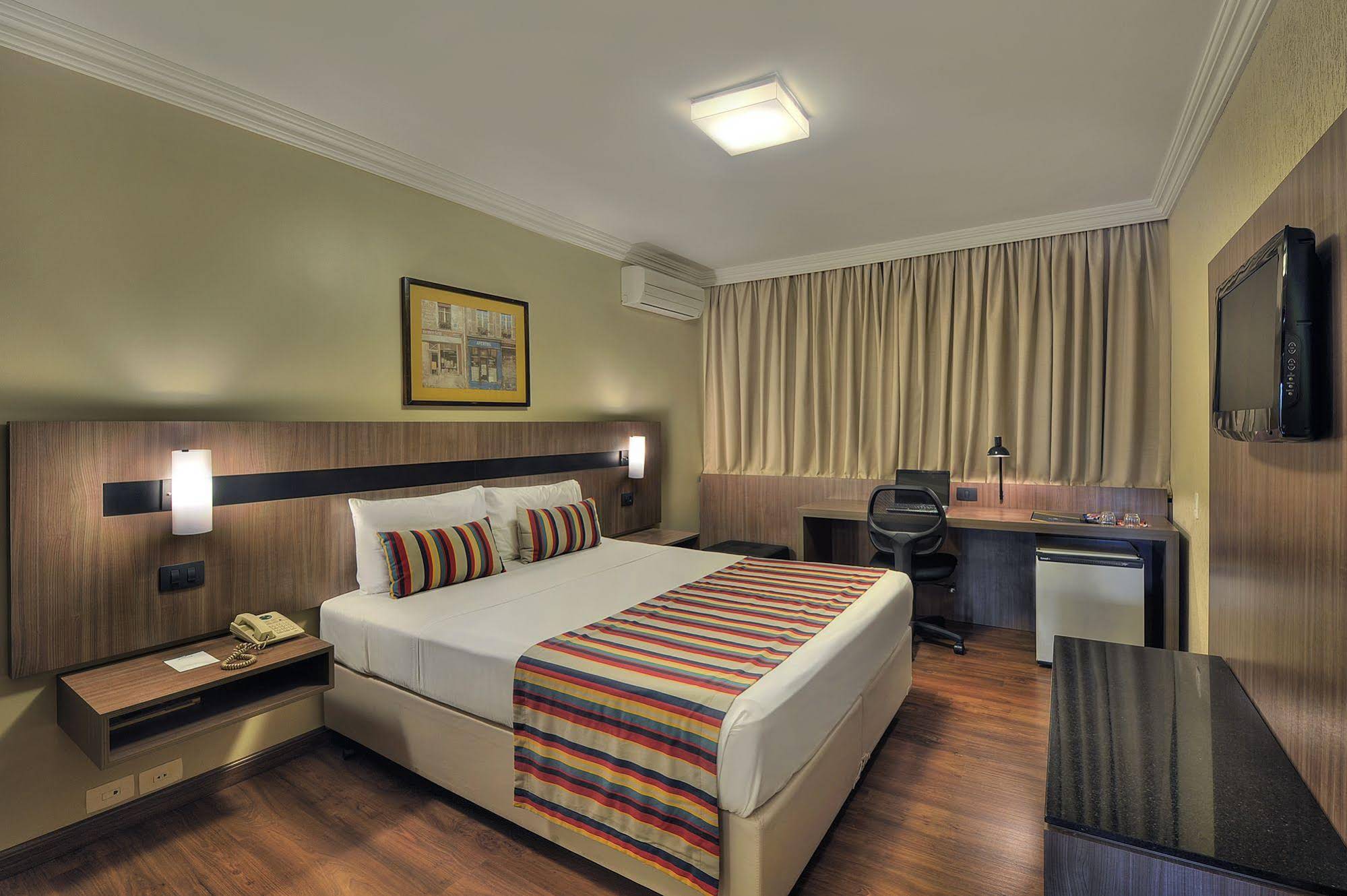 Hotel Deville Express Cascavel