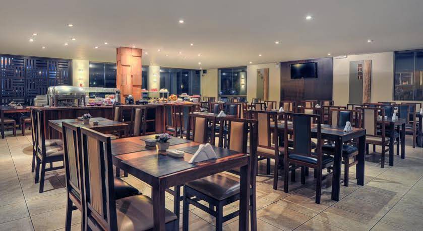 Hotel Deville Express Cascavel