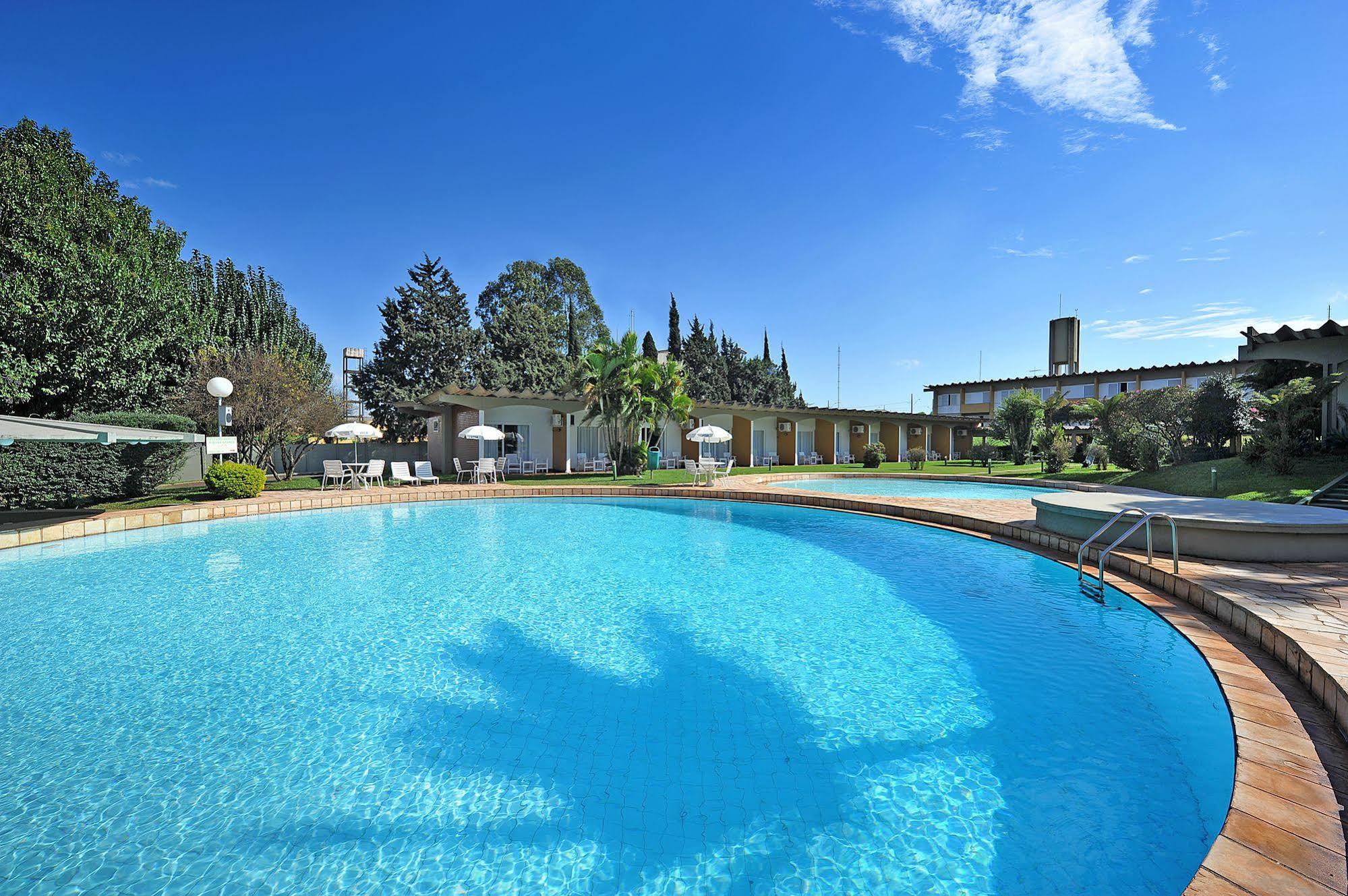 Hotel Deville Express Cascavel