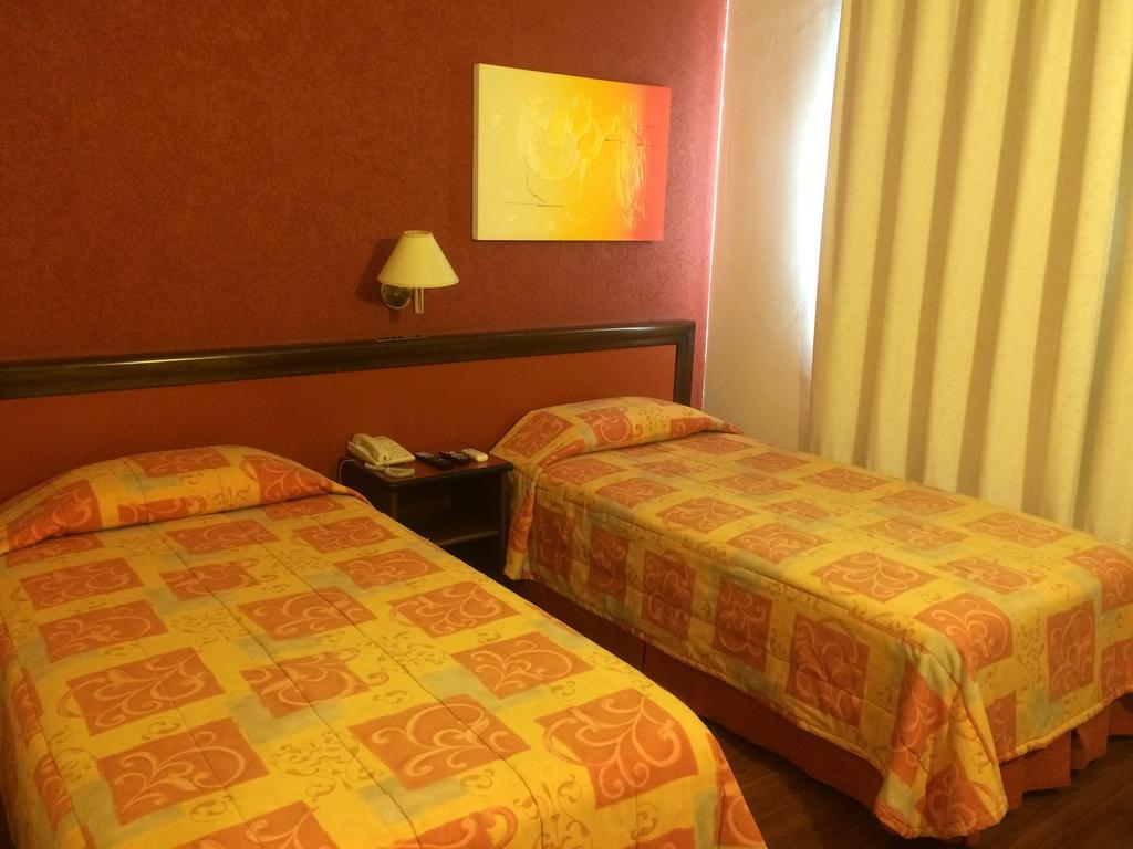 Mogano Business Hotel