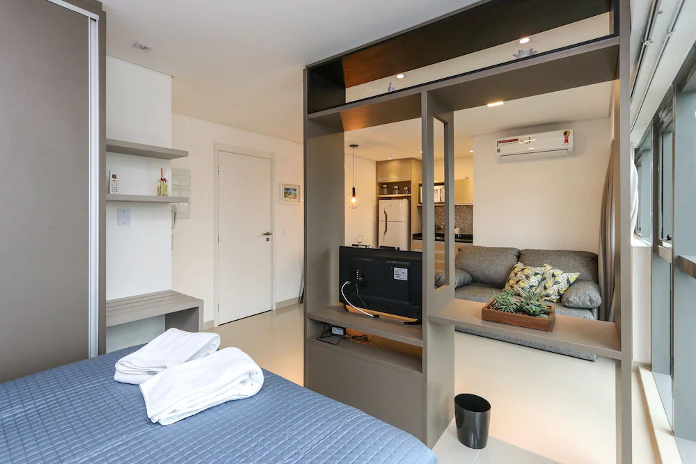 7th Avenue - Oxford Residence