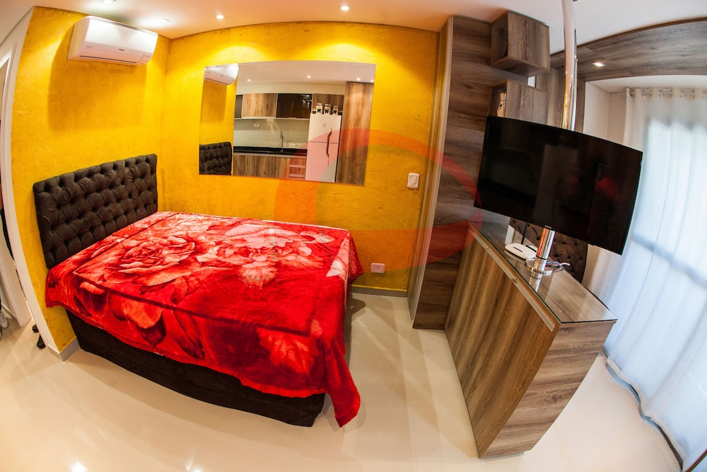 7th Avenue - Oxford Residence