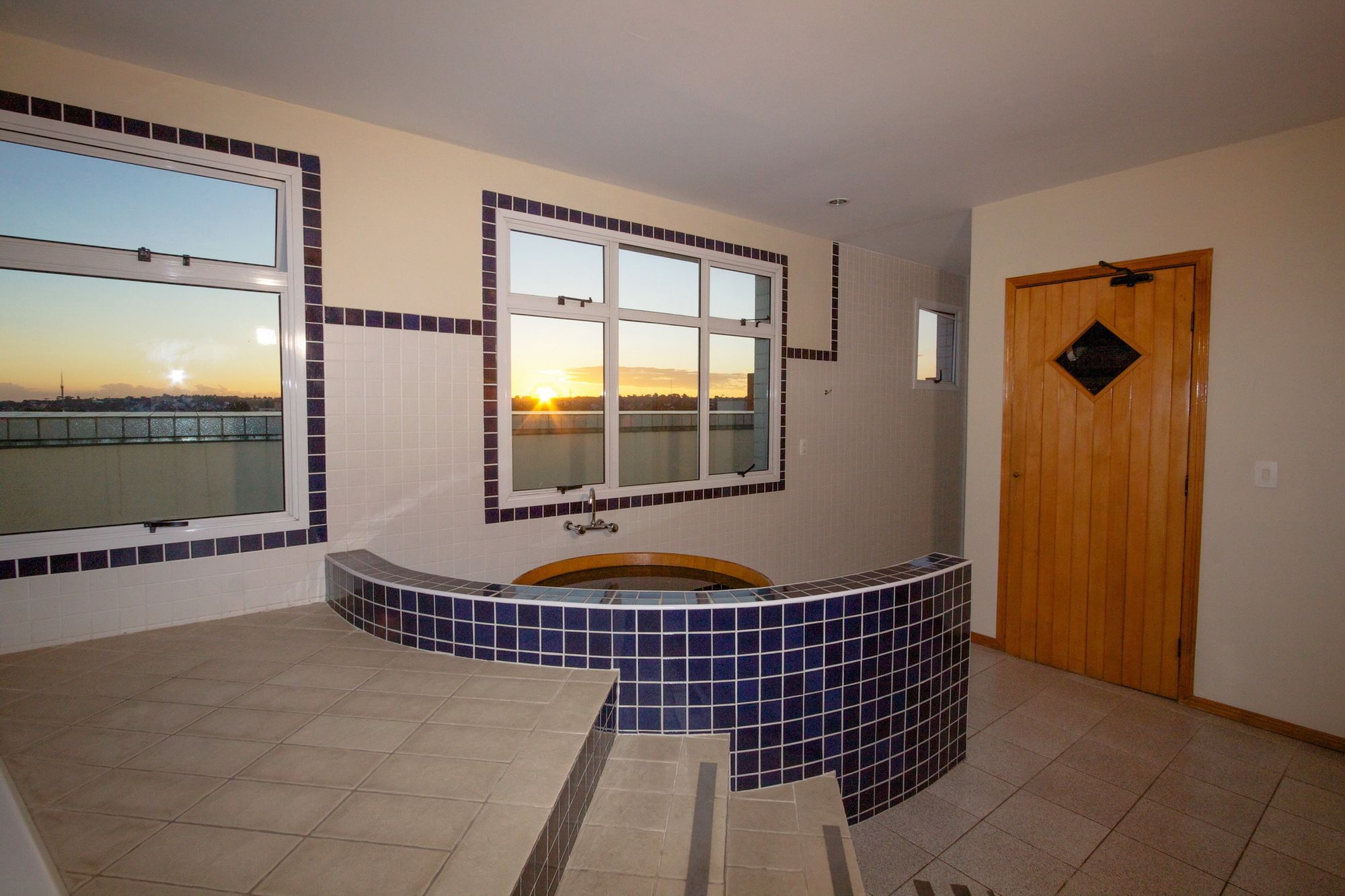 Bristol Centro Cívico