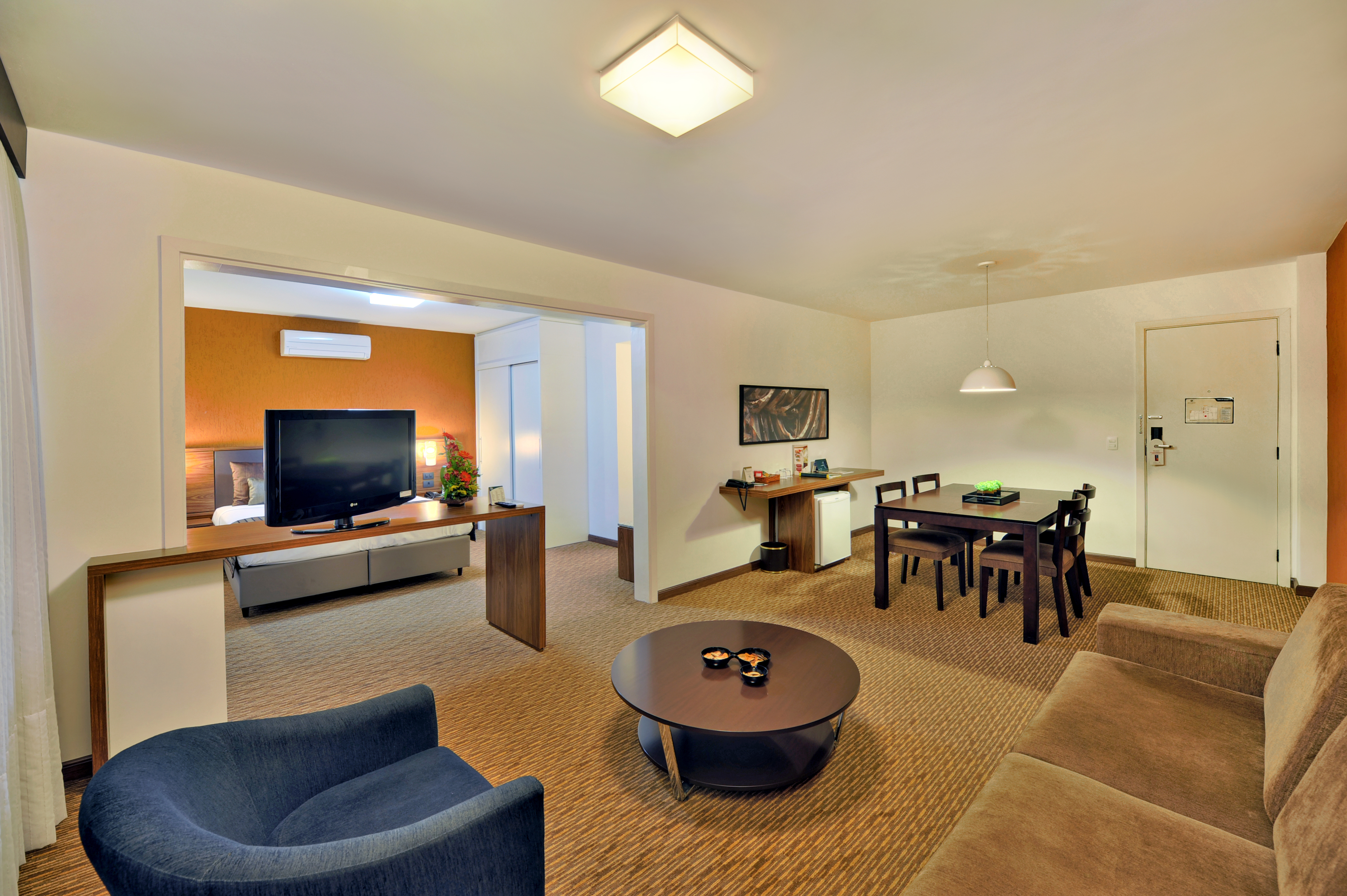 Hotel Deville Curitiba Batel