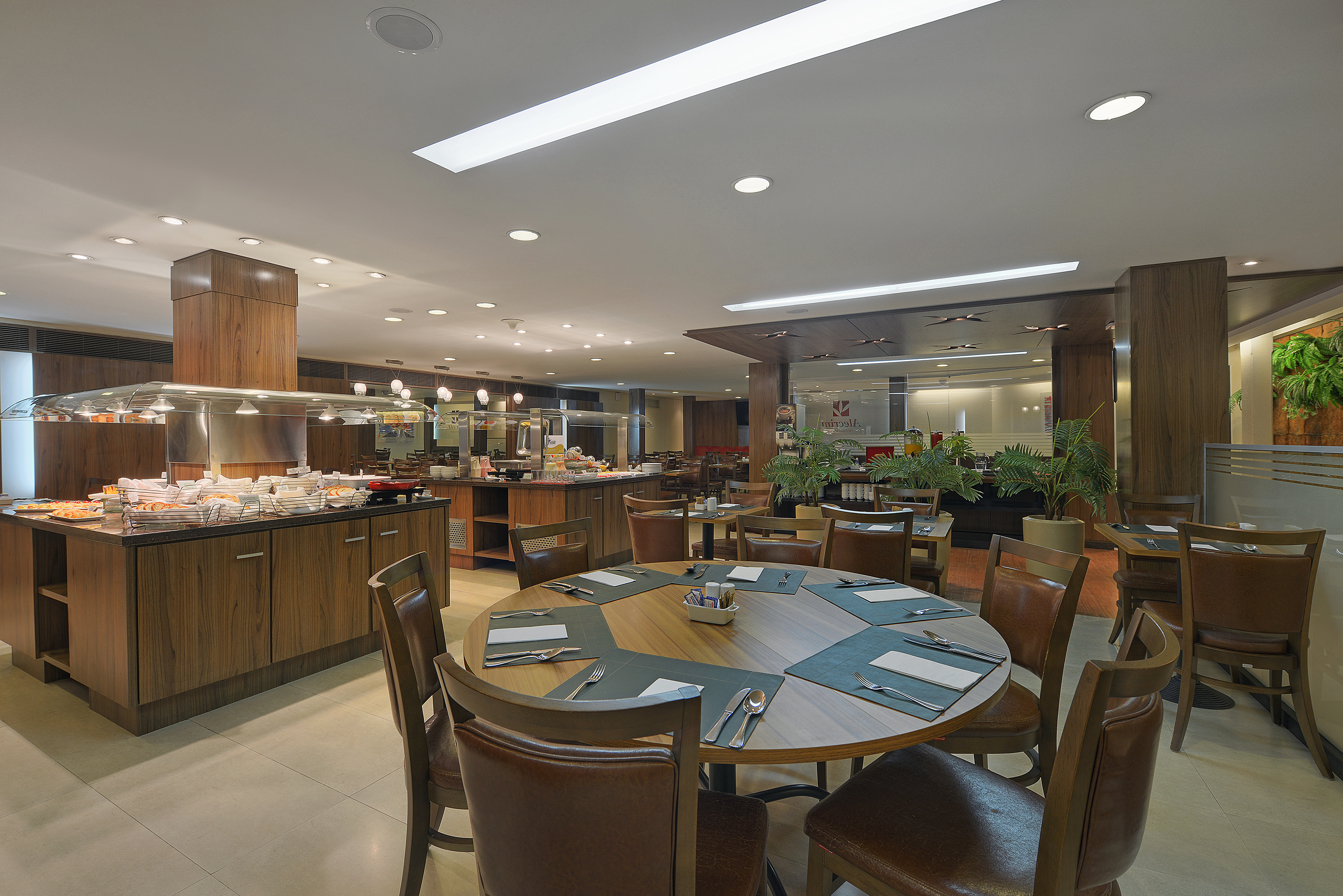 Hotel Deville Curitiba Batel