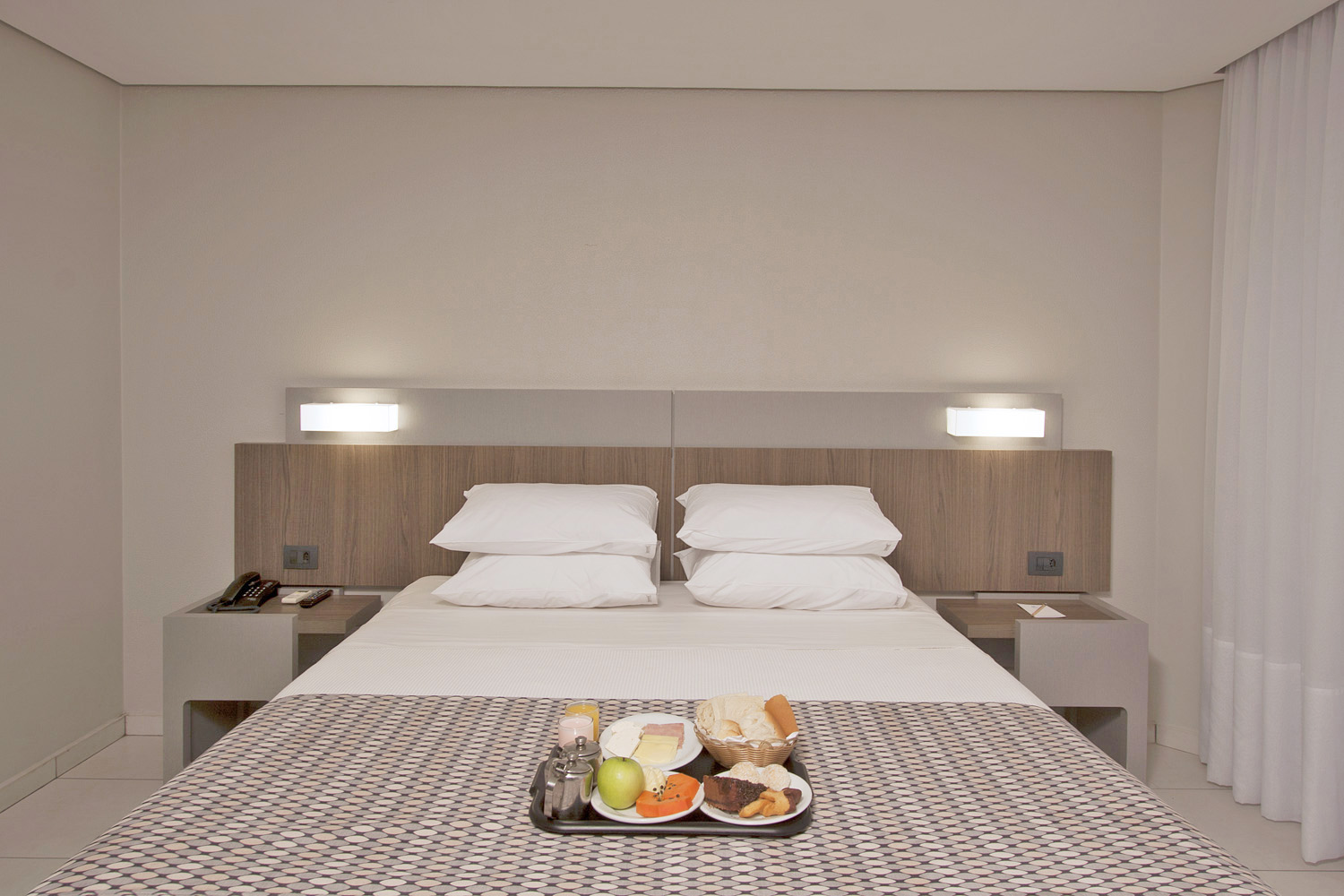 Saint Emilion by Atlantica