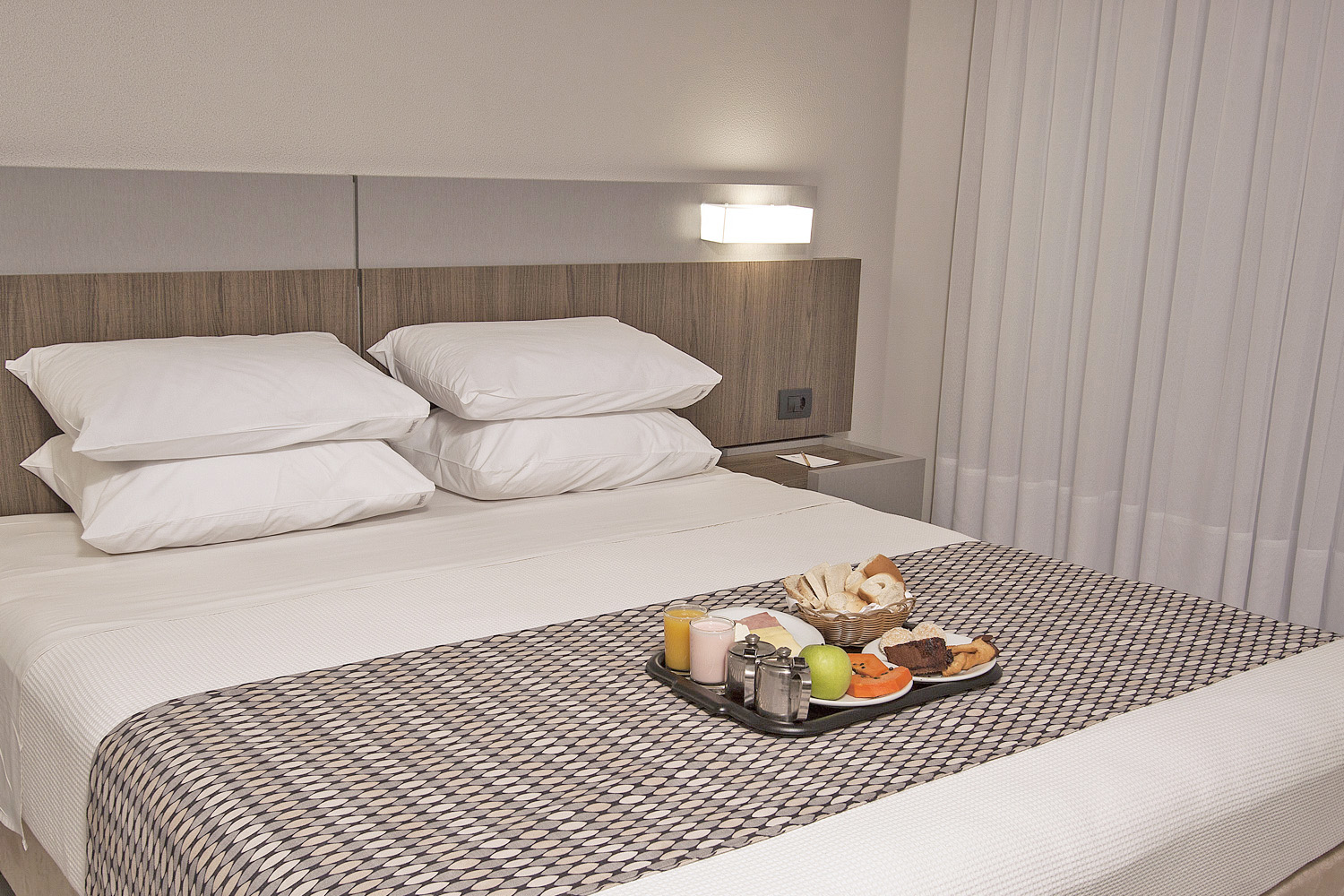 Saint Emilion by Atlantica