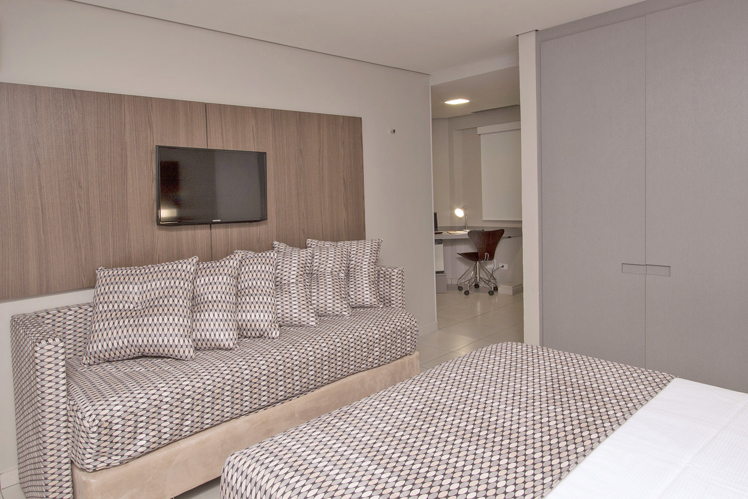 Saint Emilion by Atlantica