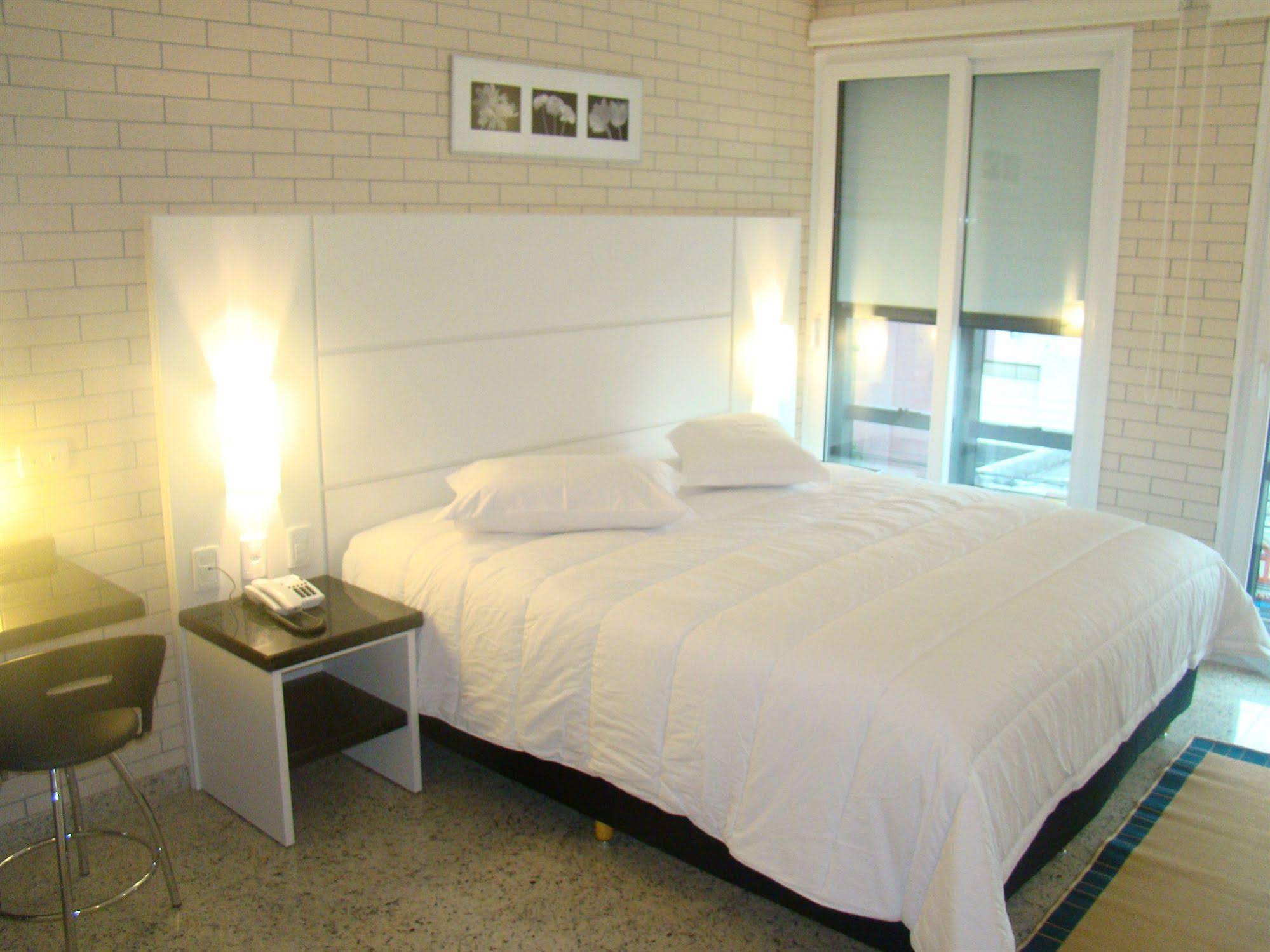 Hotel Confiance Prime Batel
