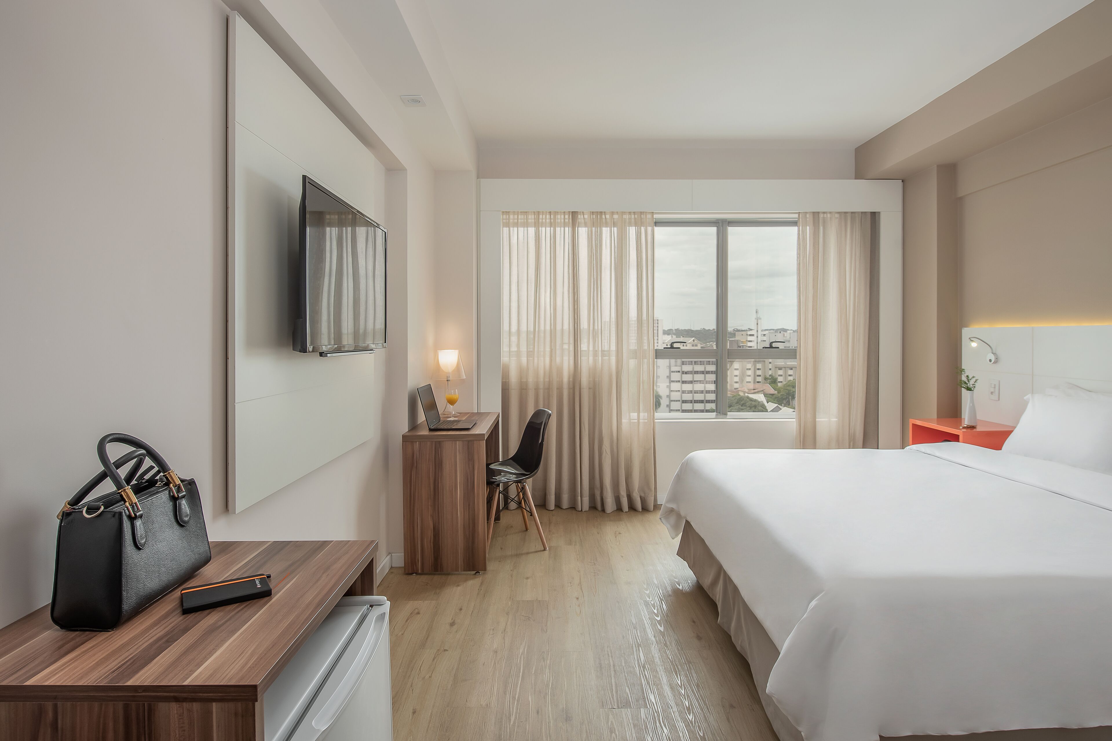 Intercity Curitiba - Centro Cívico