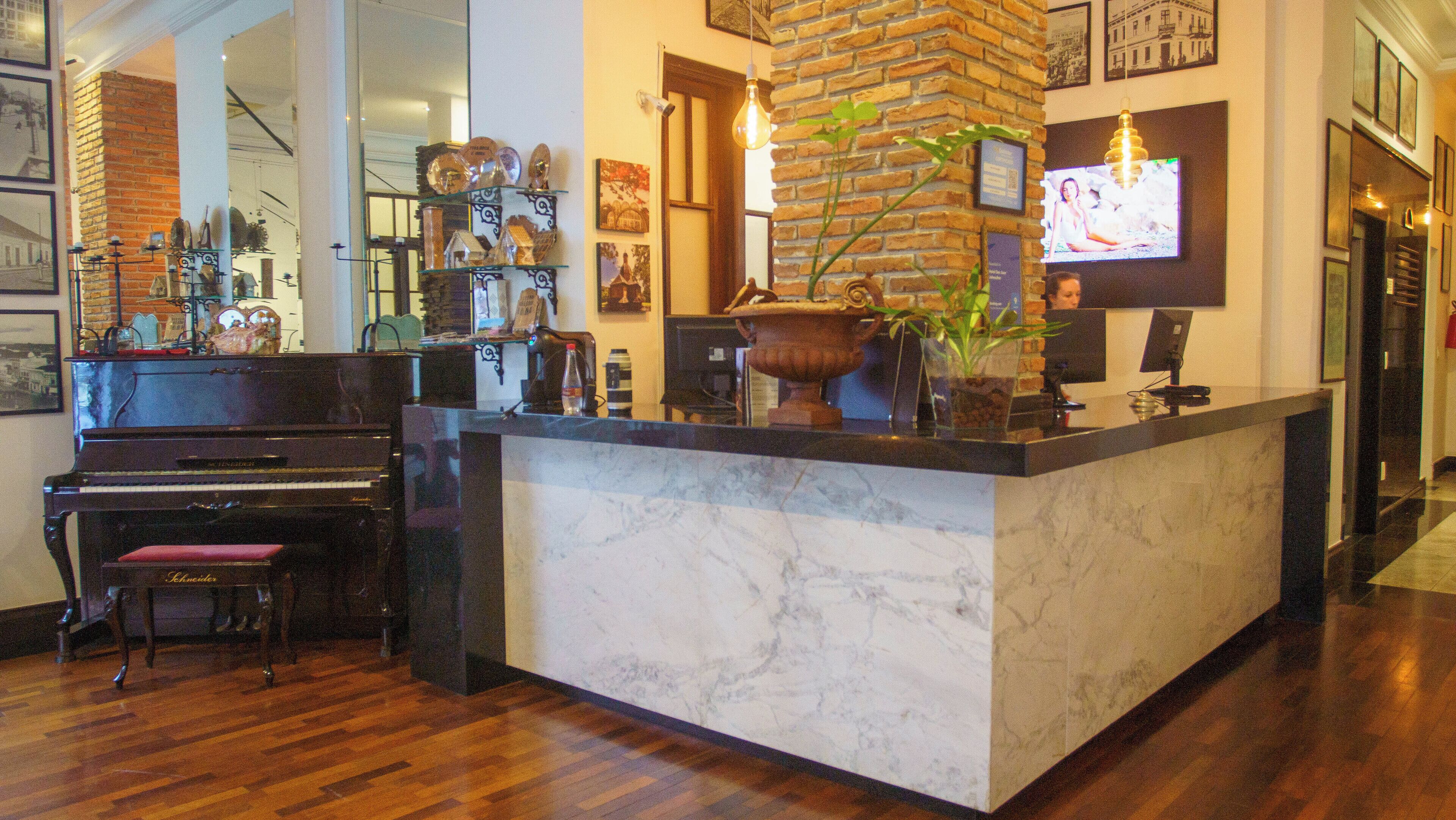 Johnscher by SJ Hotéis & Resort