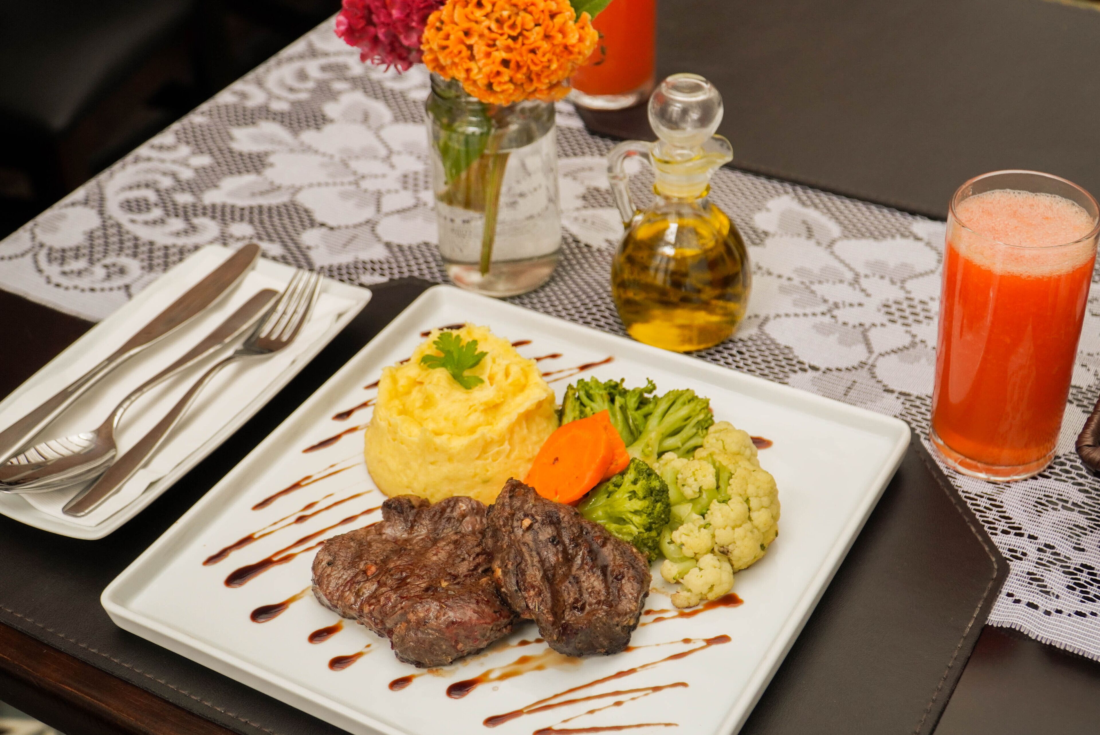 Johnscher by SJ Hotéis & Resort