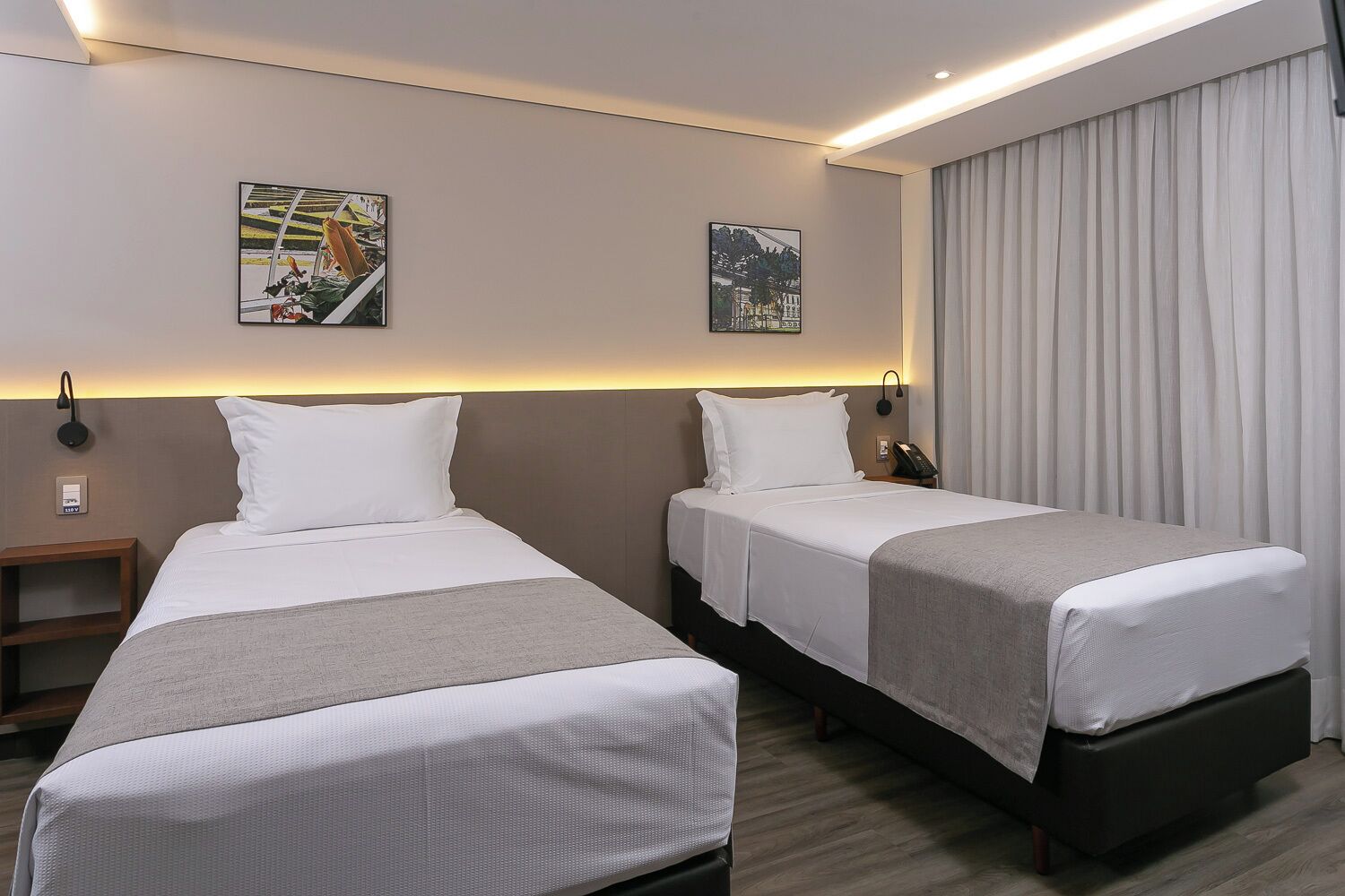 Roochelle Convention By Nobile