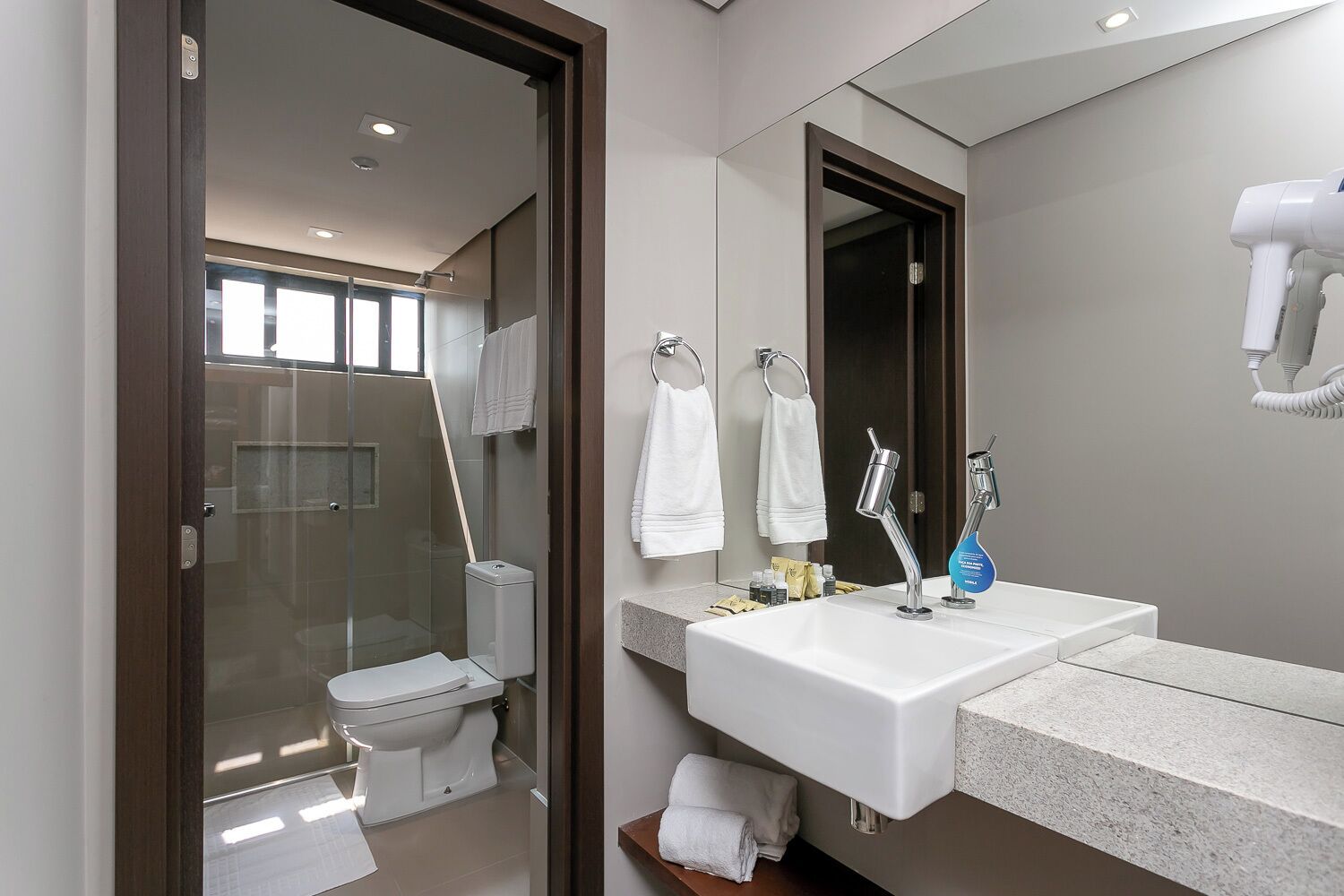 Roochelle Convention By Nobile