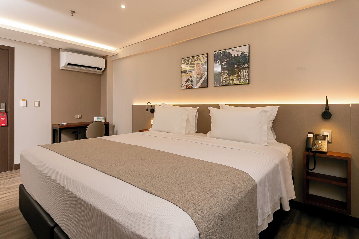 Roochelle Convention By Nobile