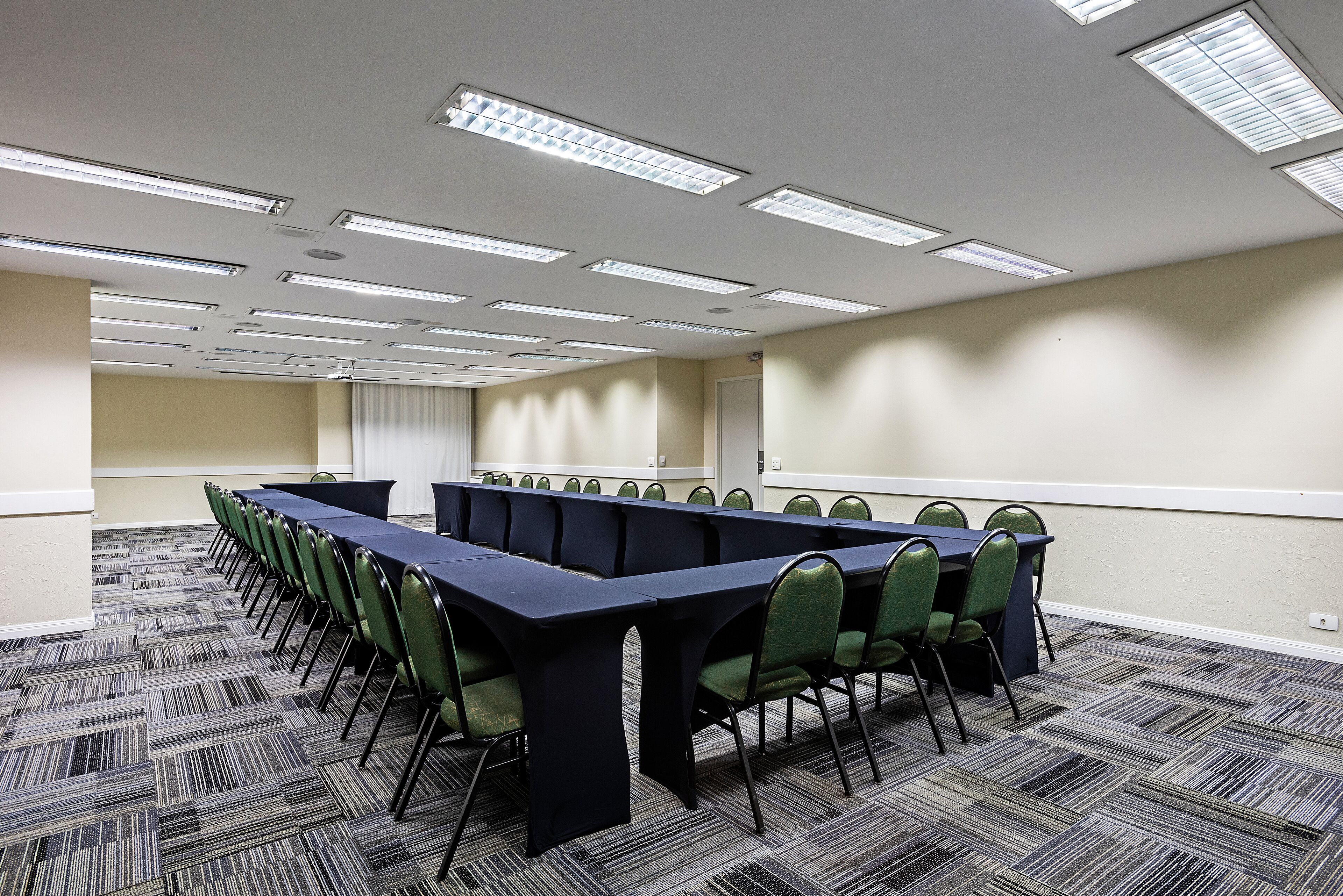 Slaviero Curitiba Shopping