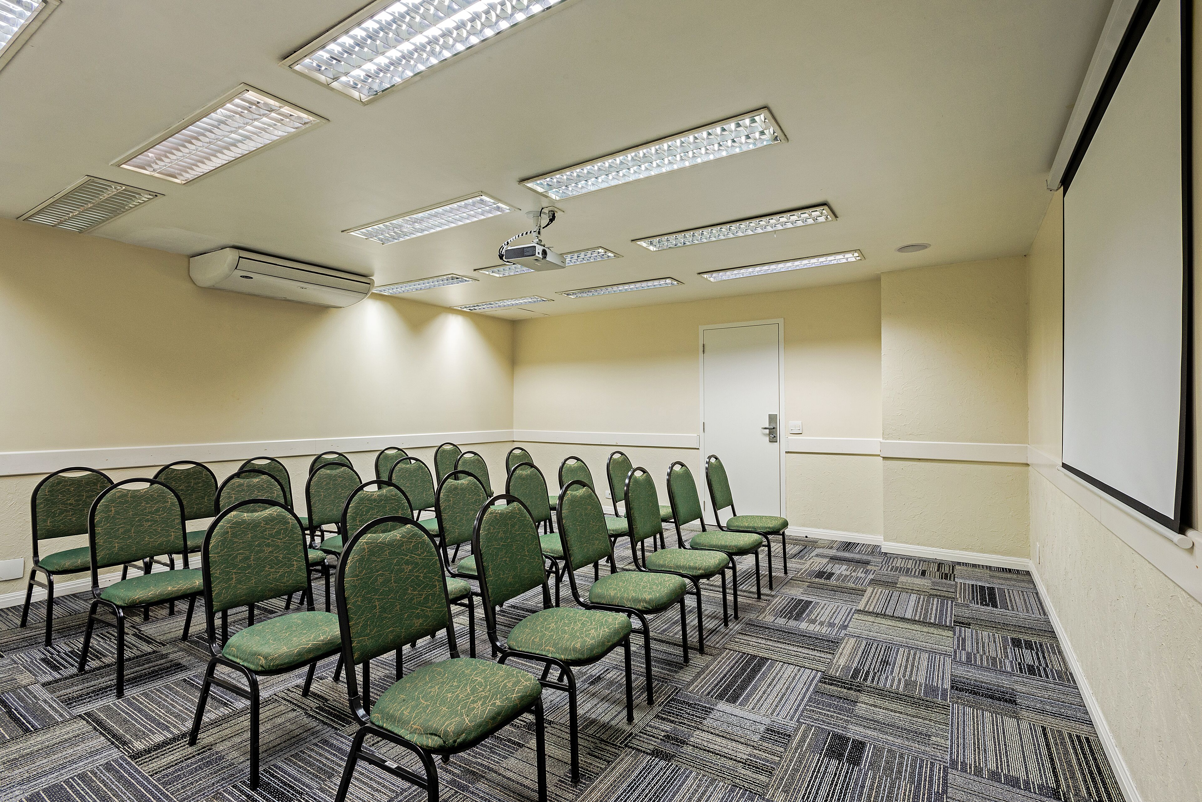 Slaviero Curitiba Shopping