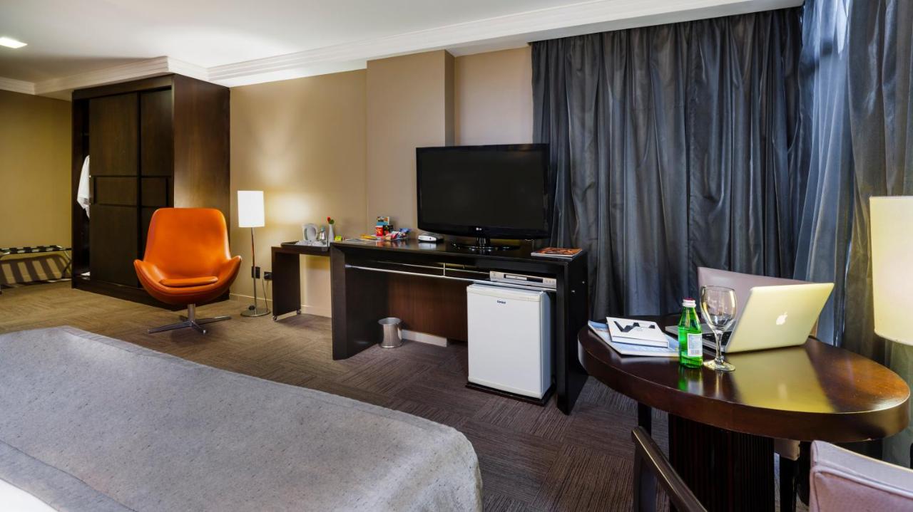 Full Jazz by Slaviero Hotéis