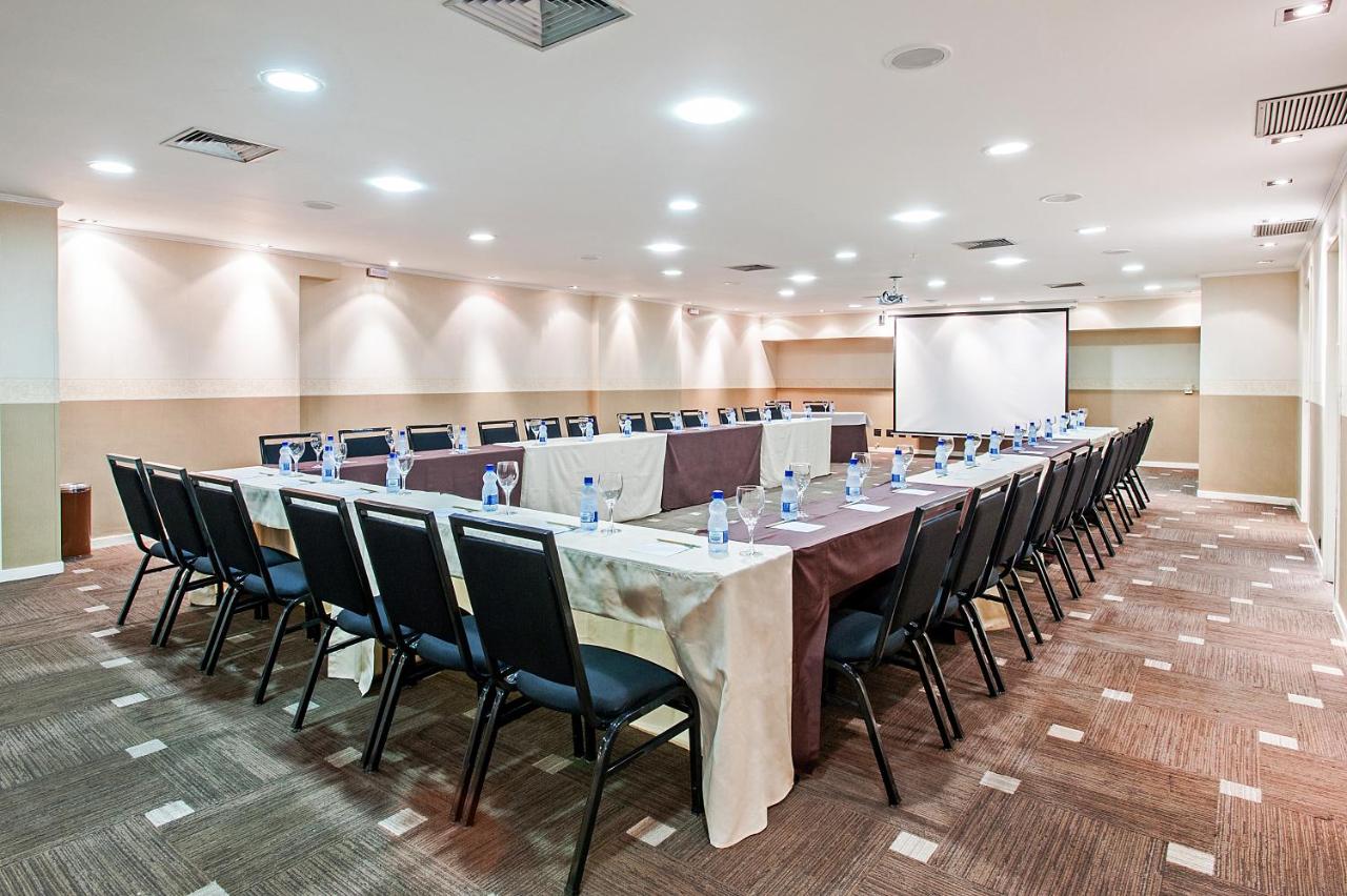 Full Jazz by Slaviero Hotéis