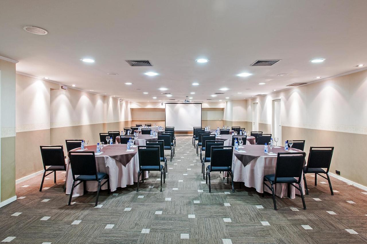 Full Jazz by Slaviero Hotéis