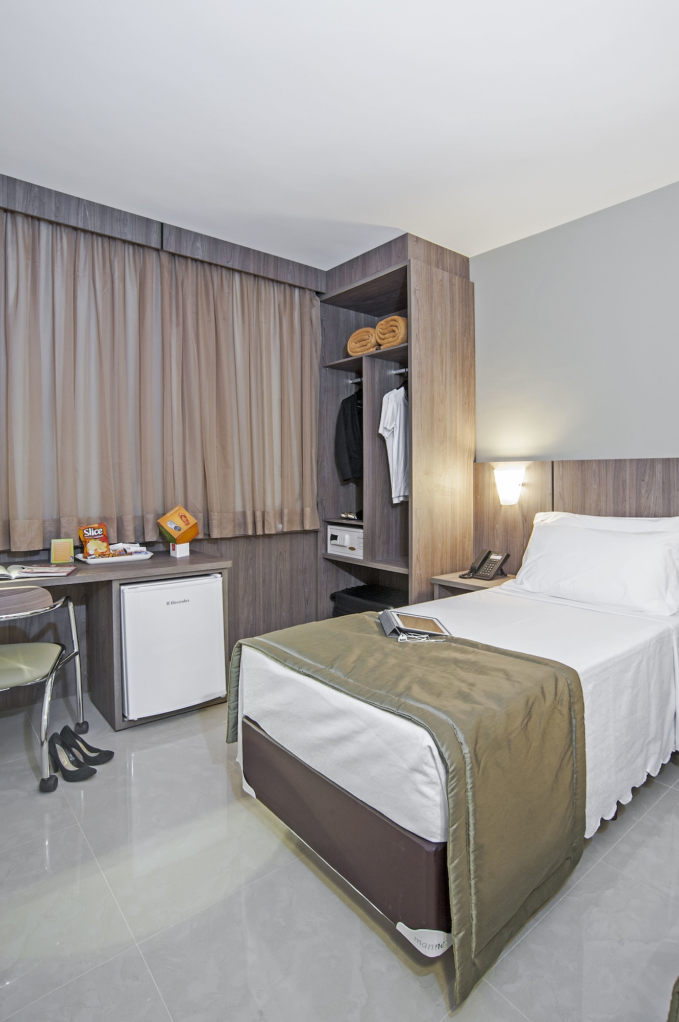 Slaviero Slim Av. das Torres