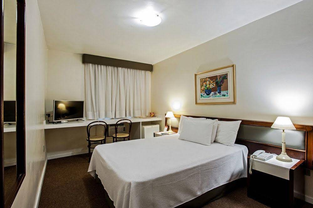 Trevi Hotel & Business