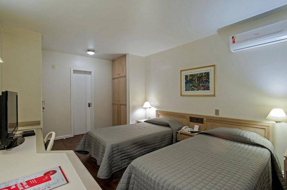Trevi Hotel & Business