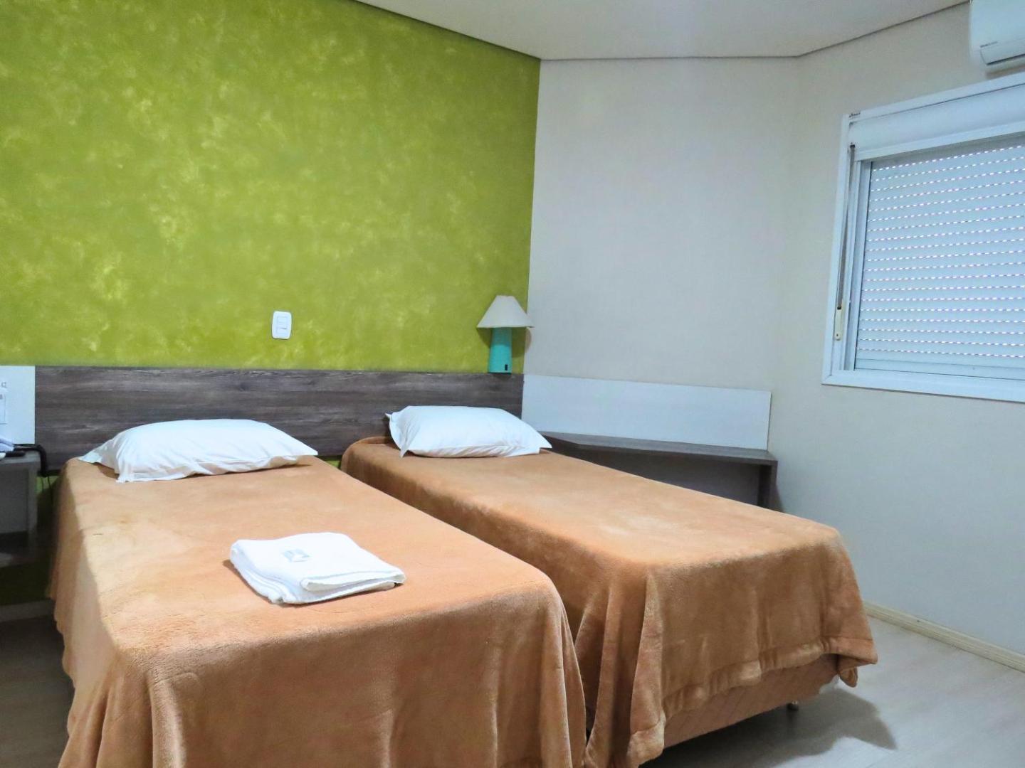 Adoro Hotel
