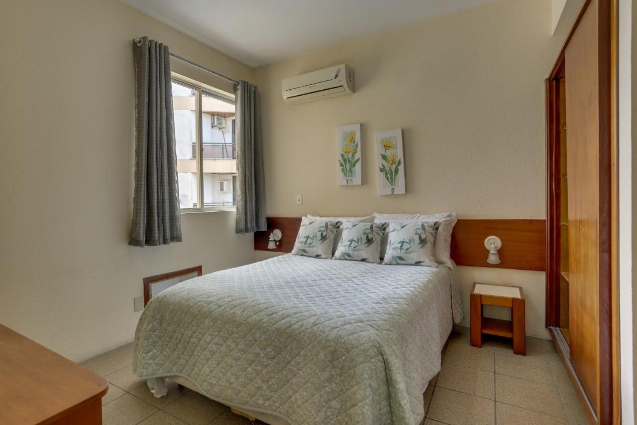 Canas Center Residence