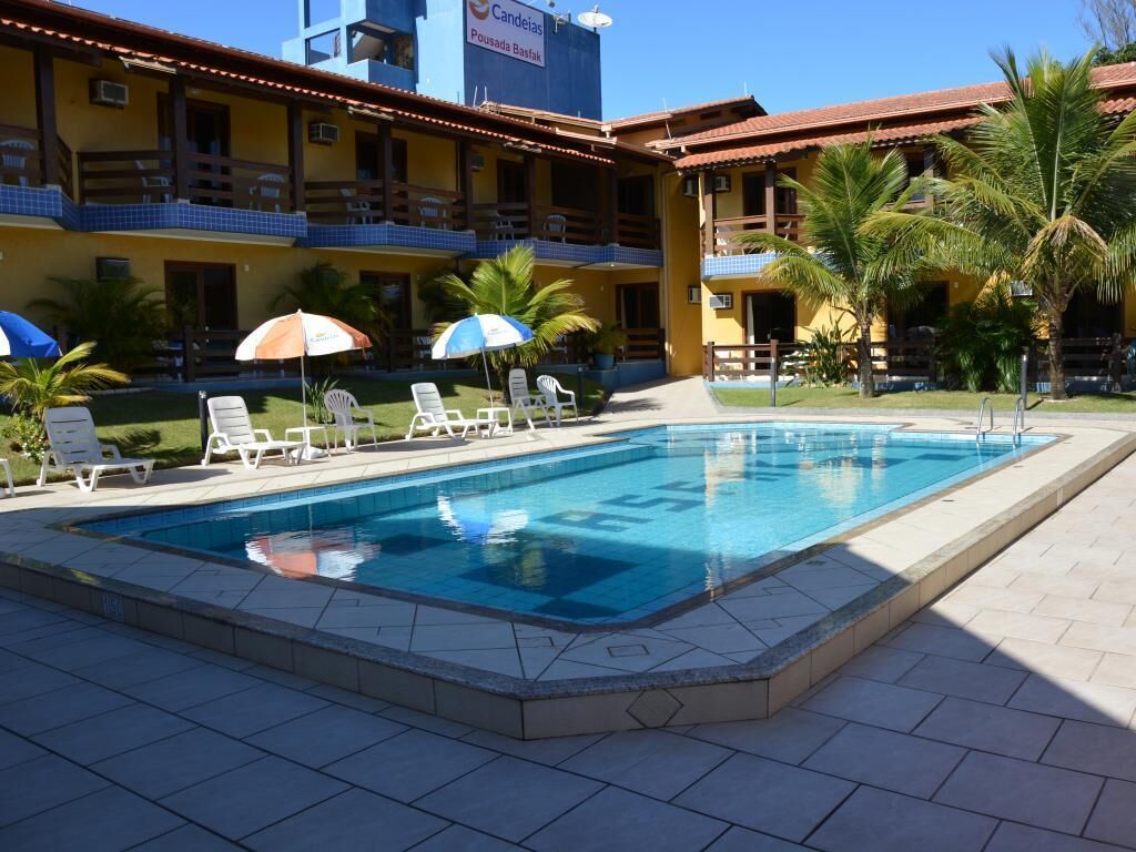 Candeias Basfak Praia