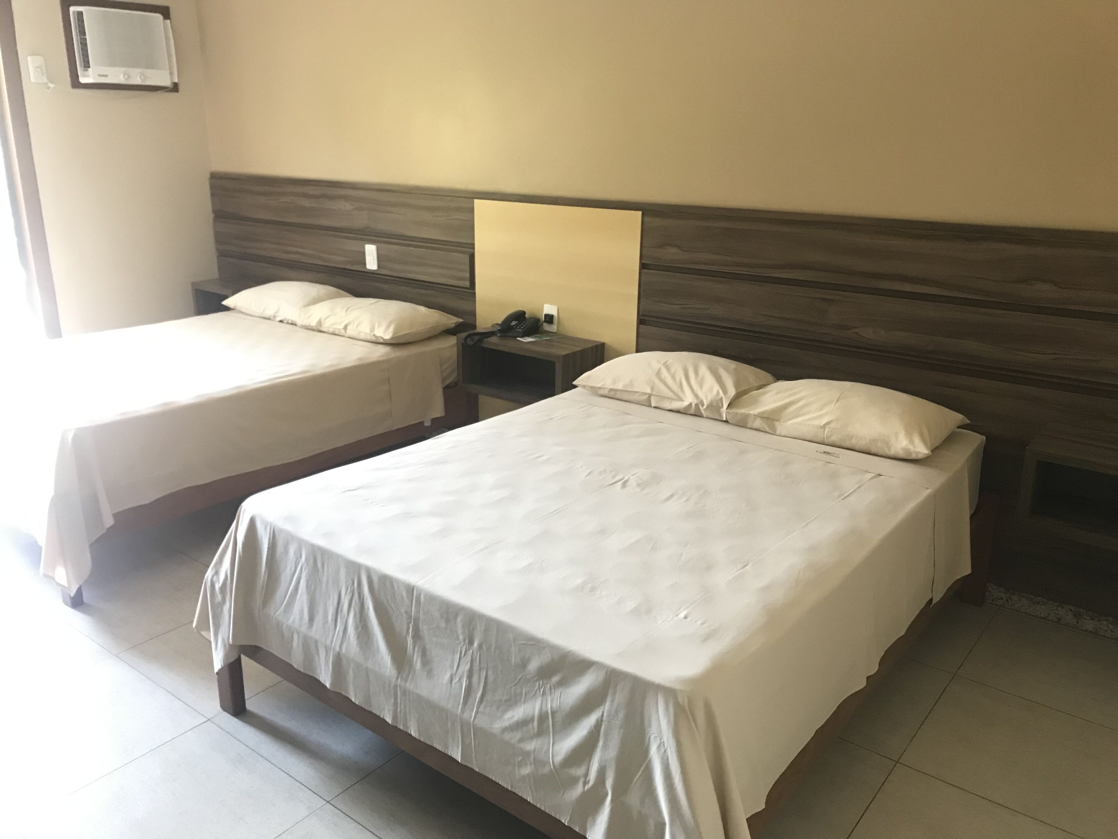 Candeias Basfak Praia