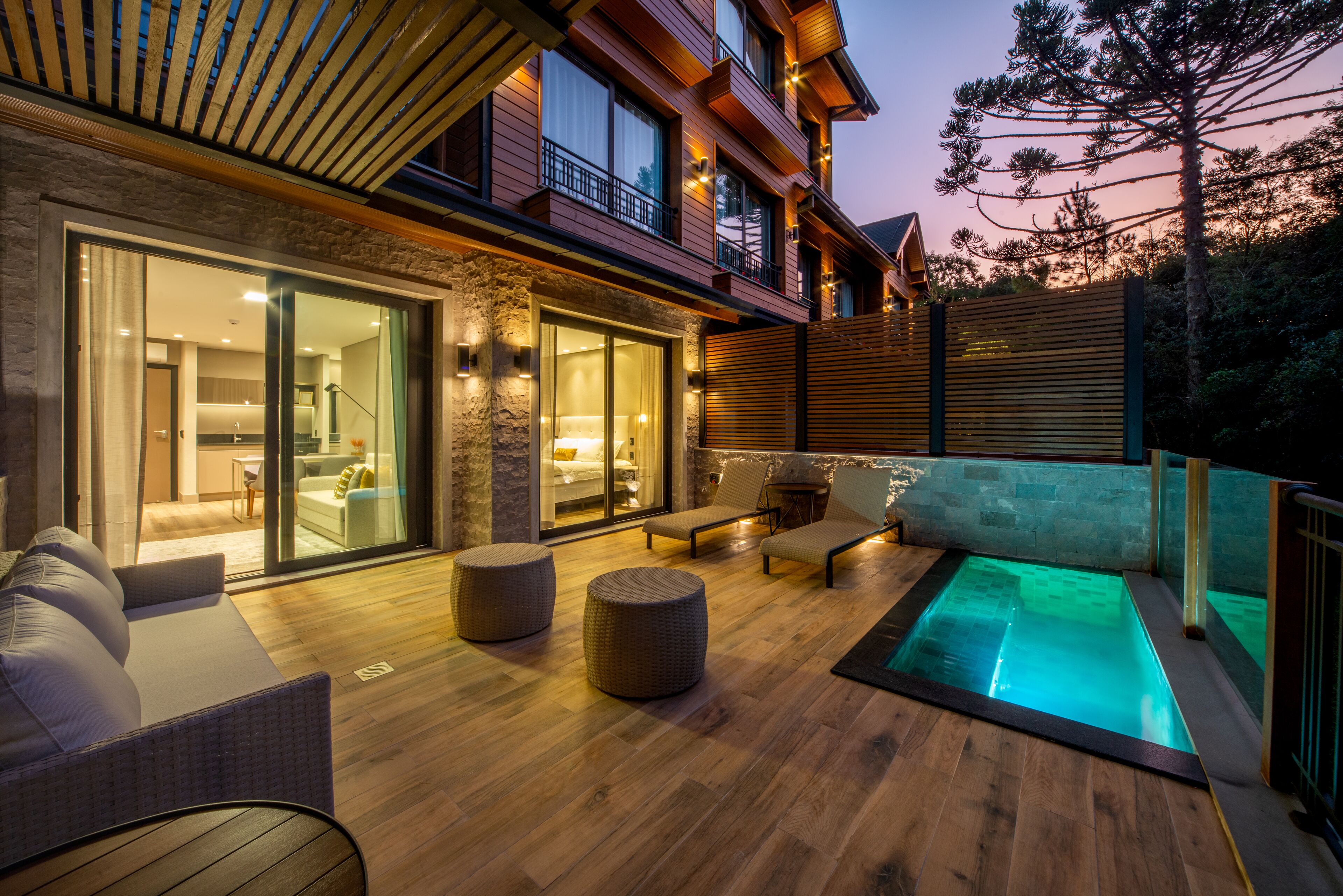 Chateau Laghetto Collection