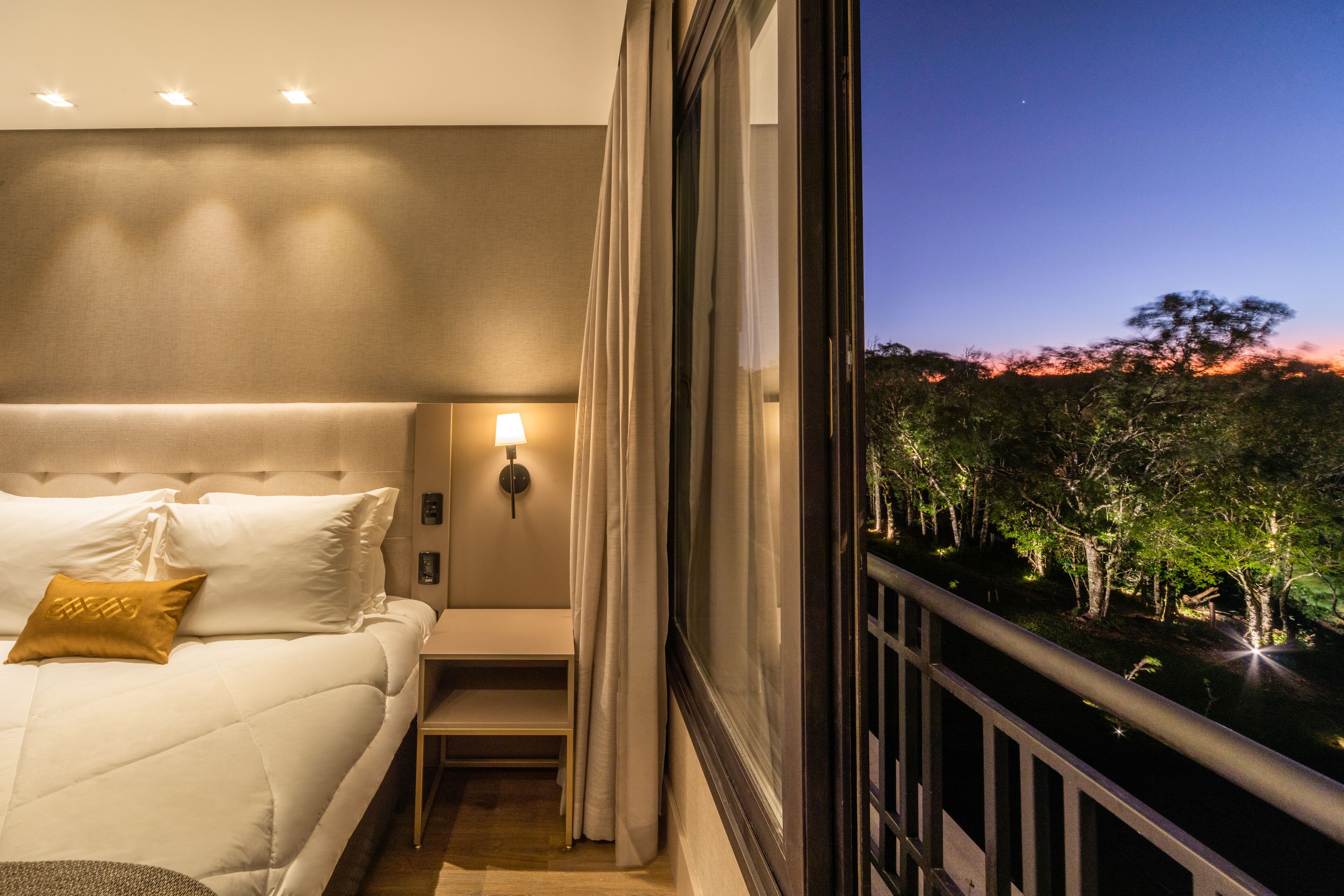 Chateau Laghetto Collection