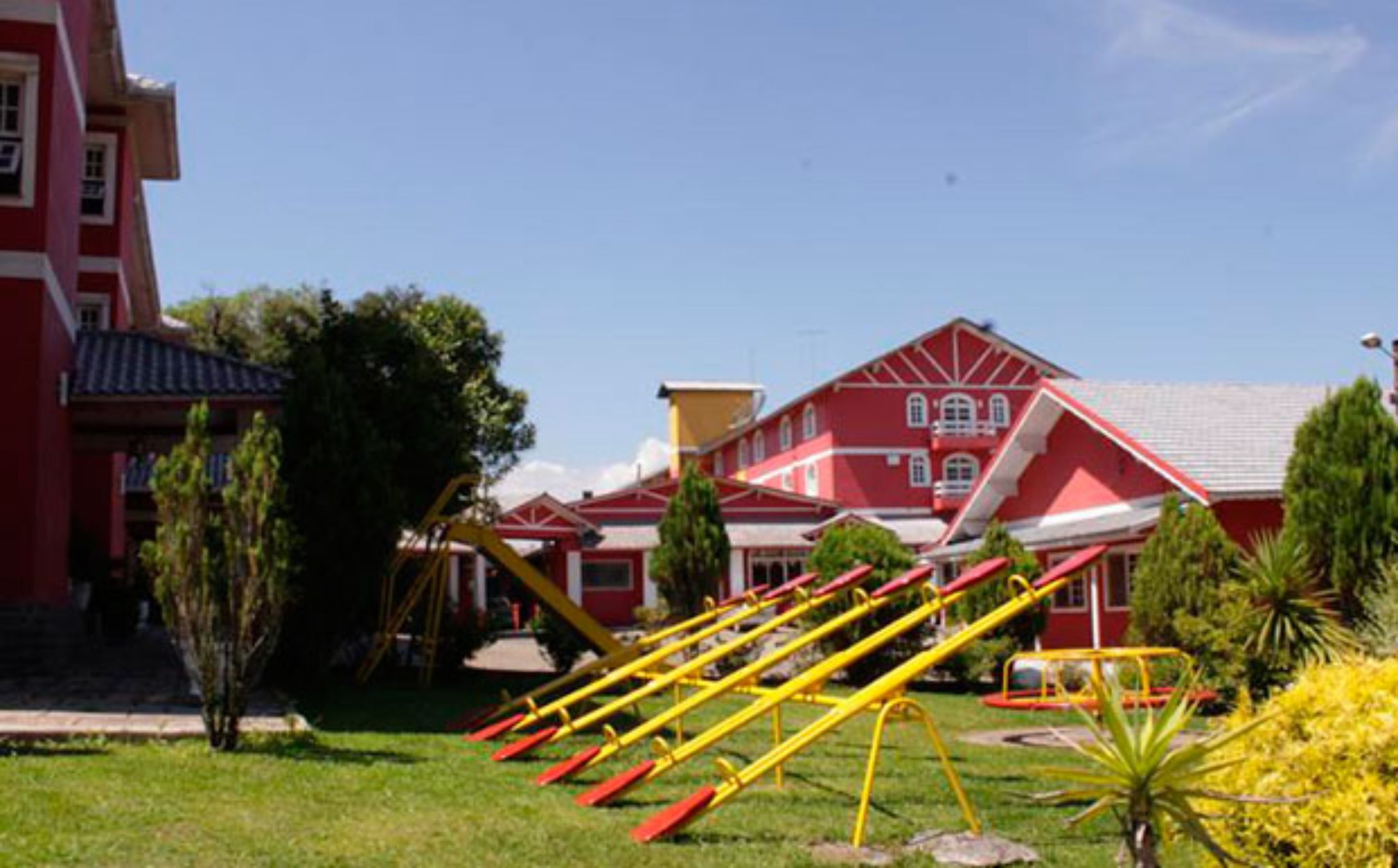 Hotel Galo Vermelho