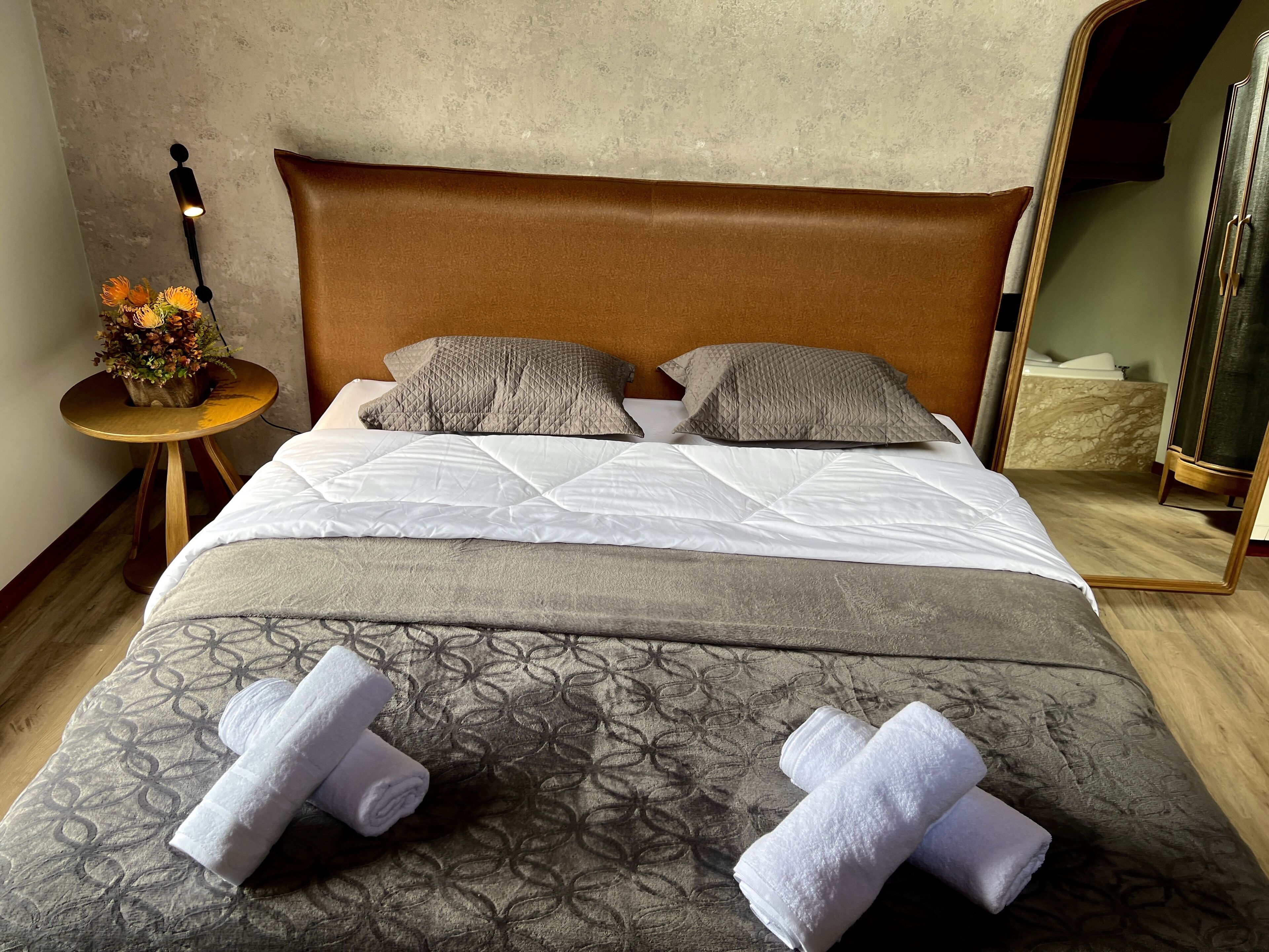 Woodstone Gramado Hotel