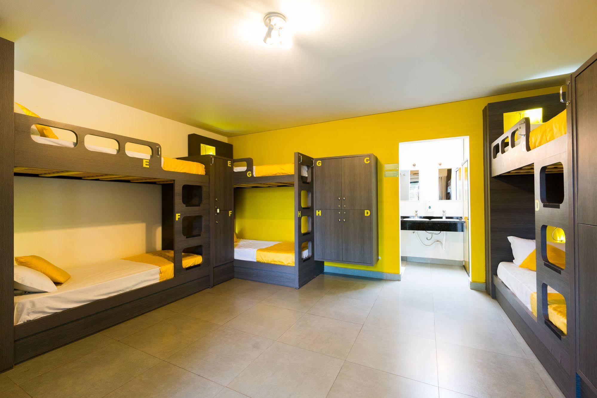 Concept Design Hostel & Suites