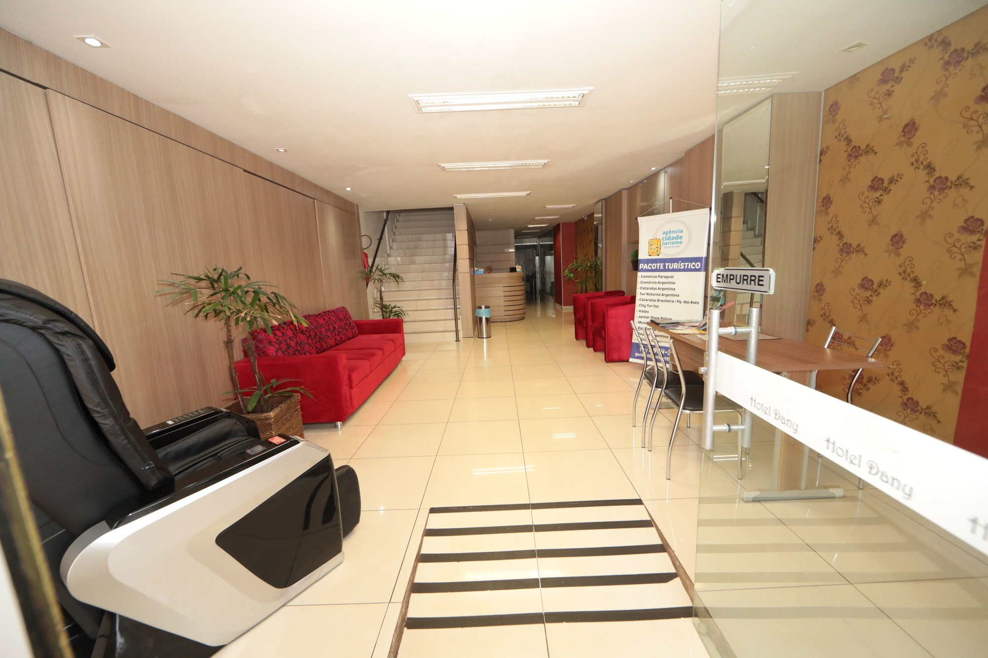 Smart Iguassu Hotel
