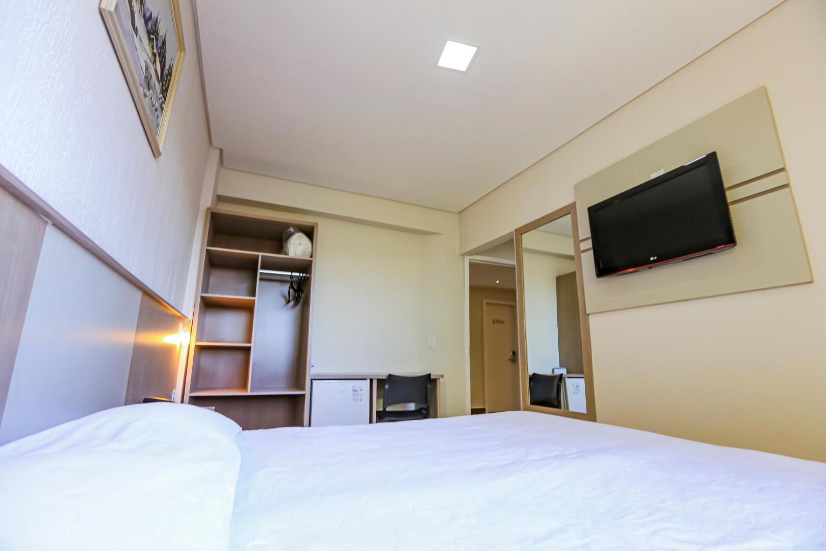 Iguassu Express Hotel