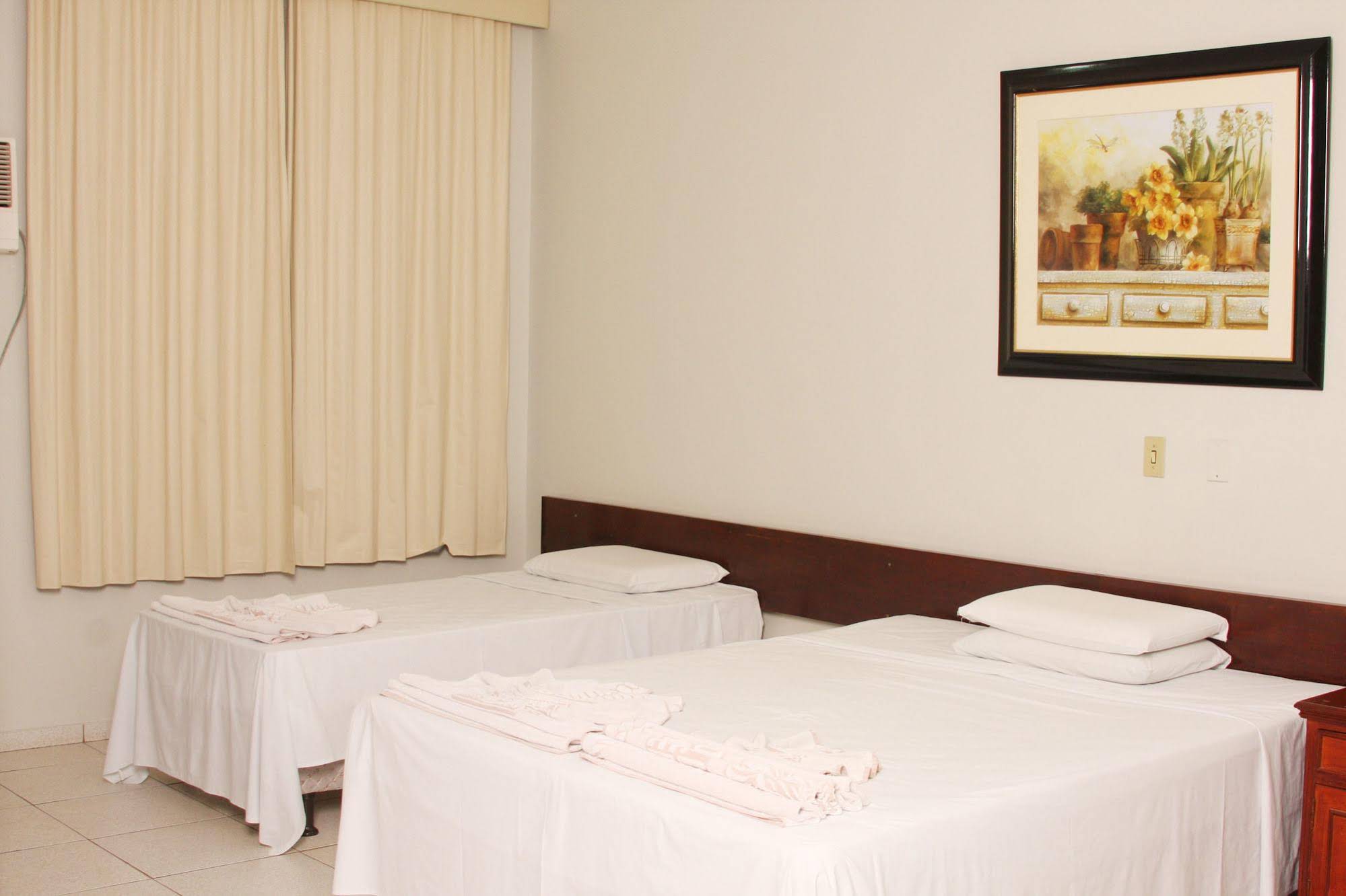 Monalisa Palace Hotel