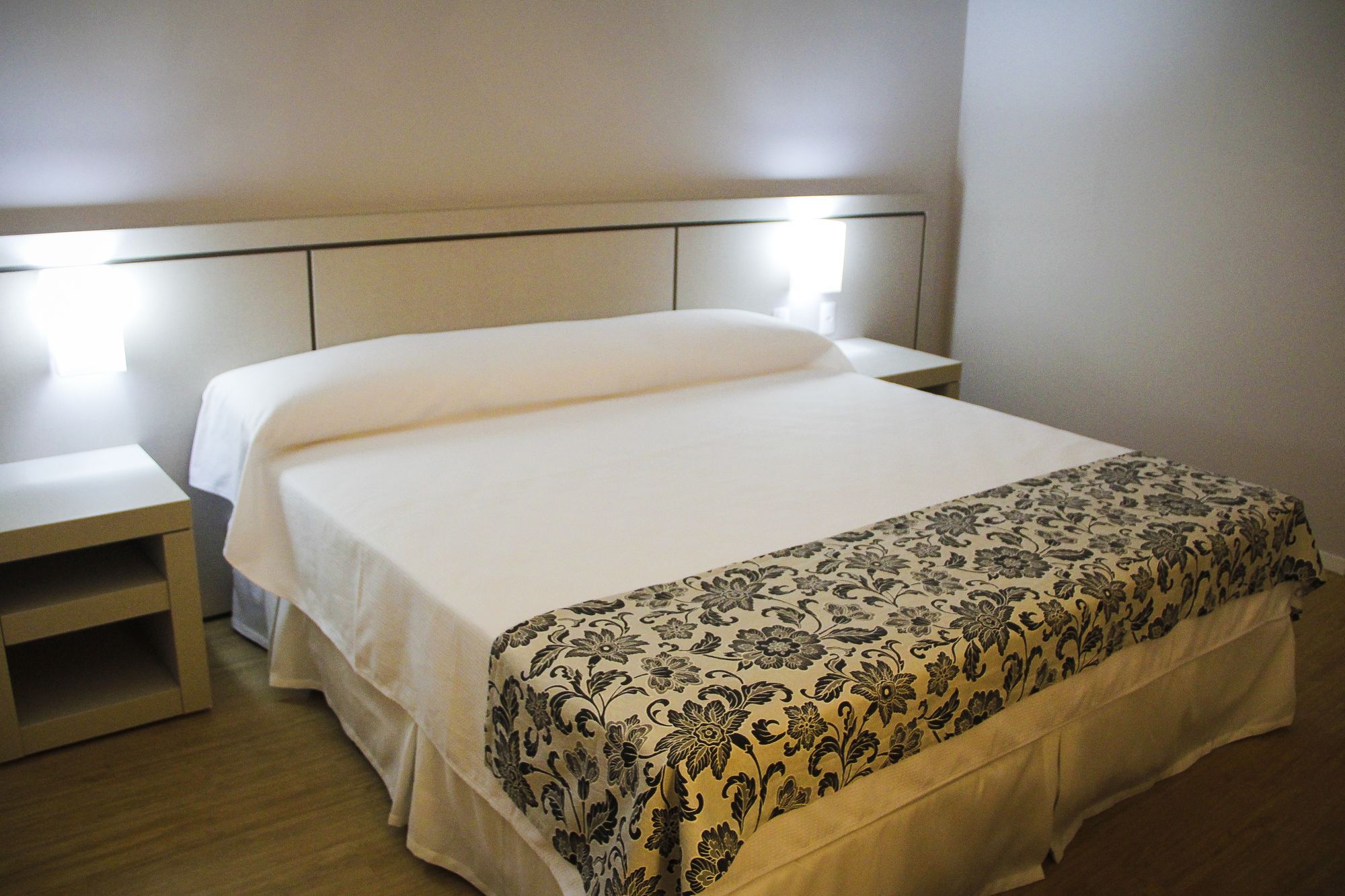Viale Tower Hotel