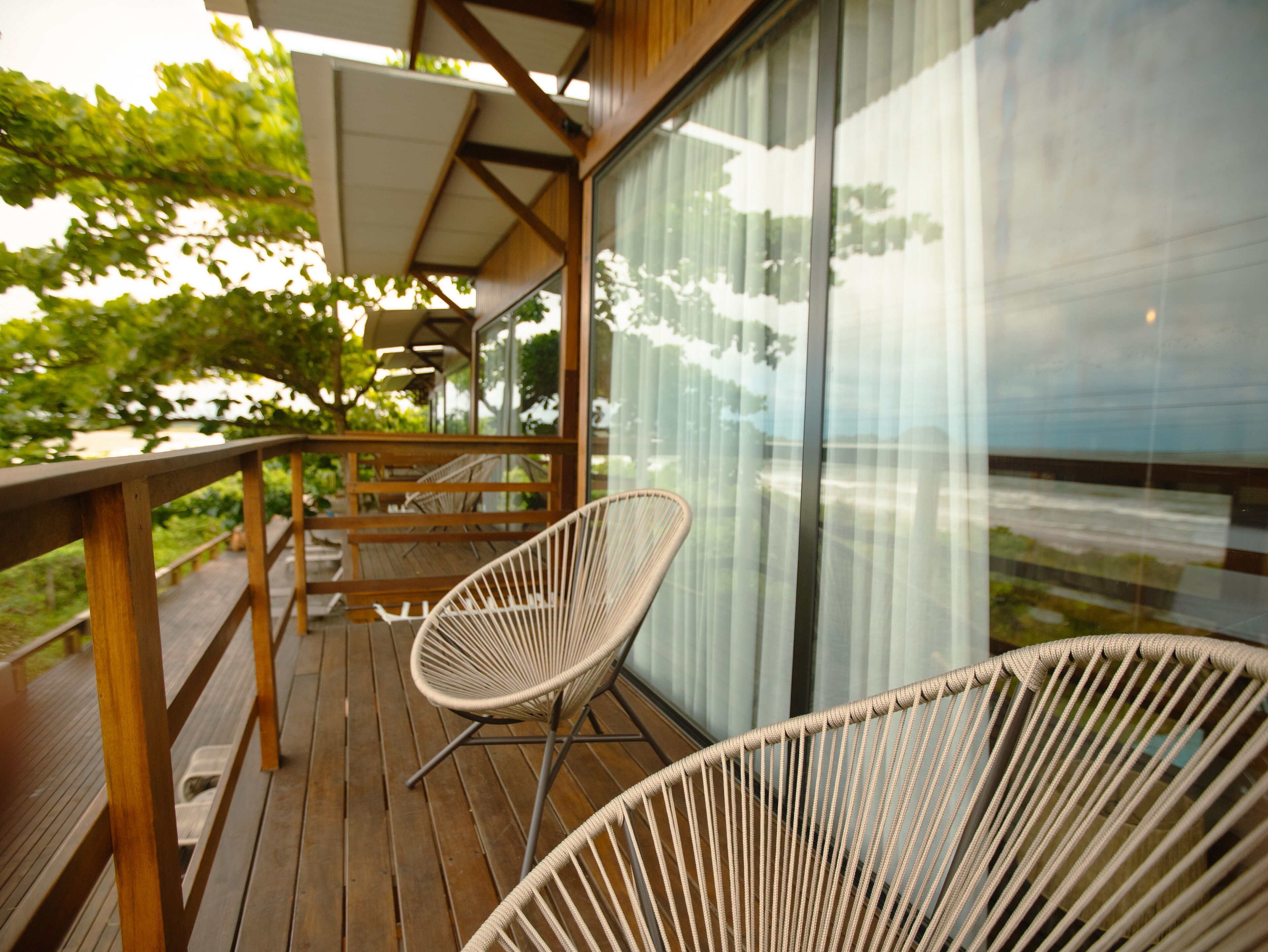 Ilha Do Mel Lodges